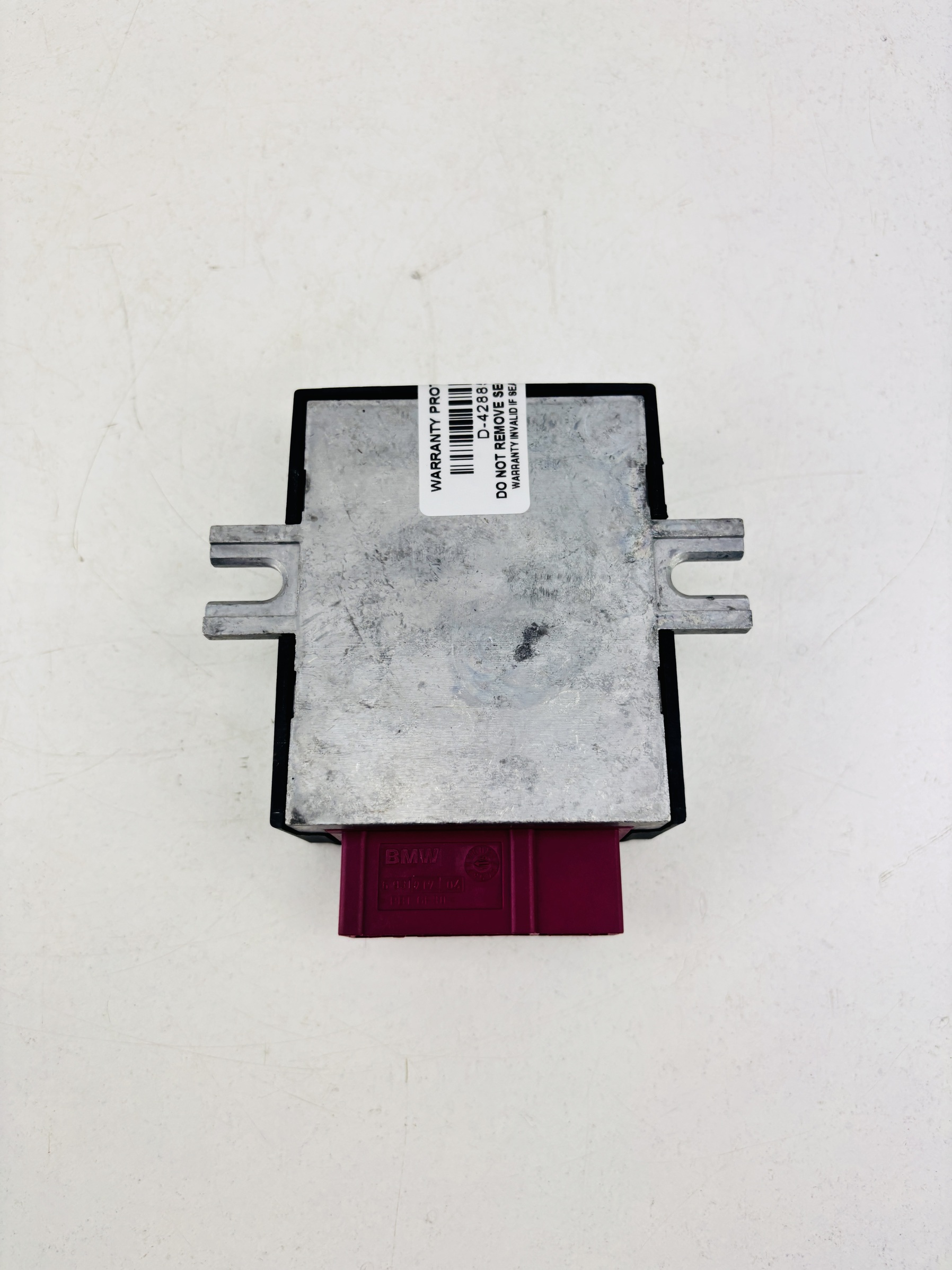 7411596 Centralita bomba de combustible BMW 520d 2010-2017 - Foto 7 7411596 Centralita bomba de combustible BMW 520d 2010-2017 - Imagen 7