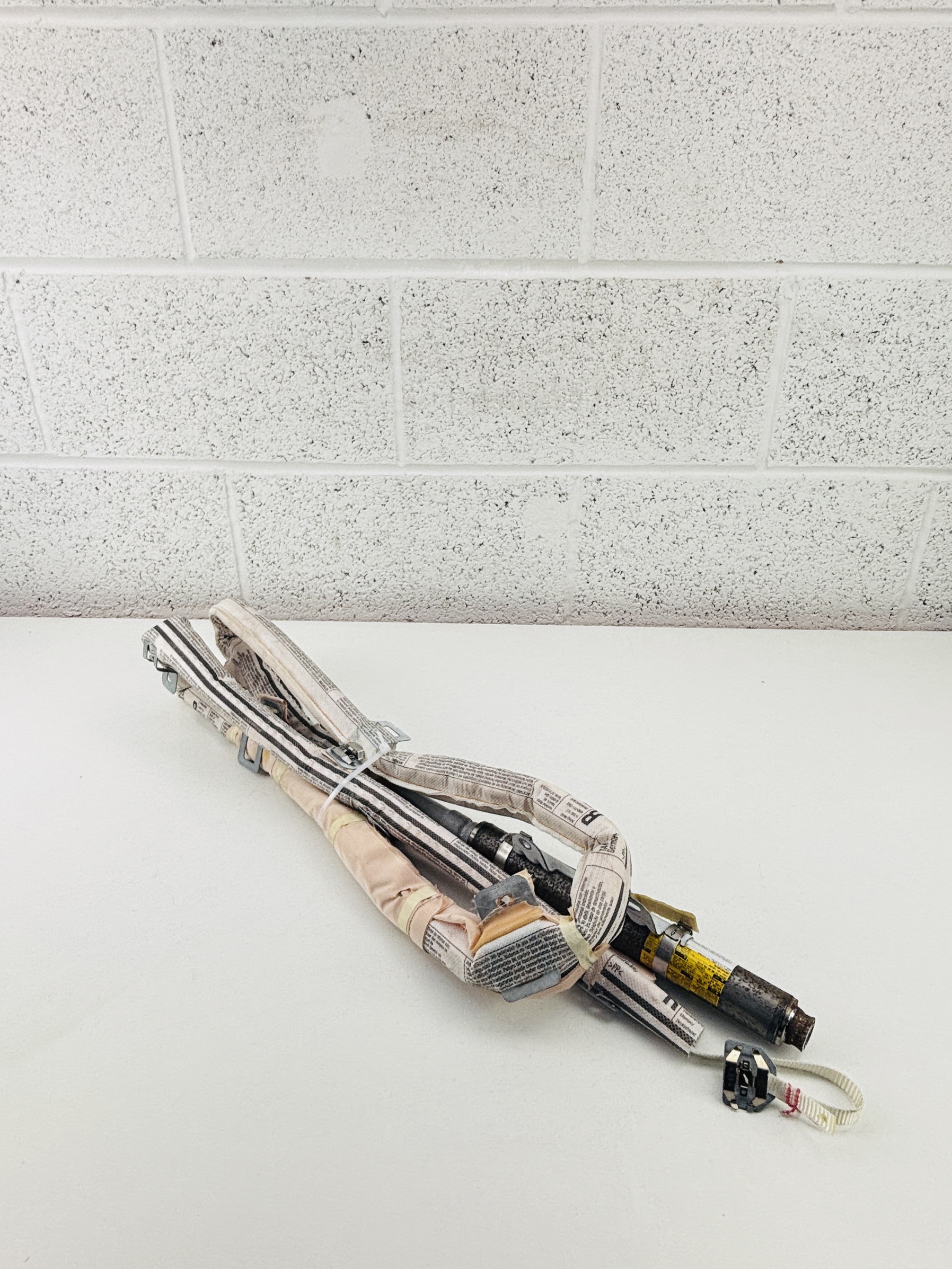 7P5880742D Airbag cortina izquierdo Porsche Cayenne 2010-2018 - Foto 4 7P5880742D Airbag cortina izquierdo Porsche Cayenne 2010-2018 - Imagen 4