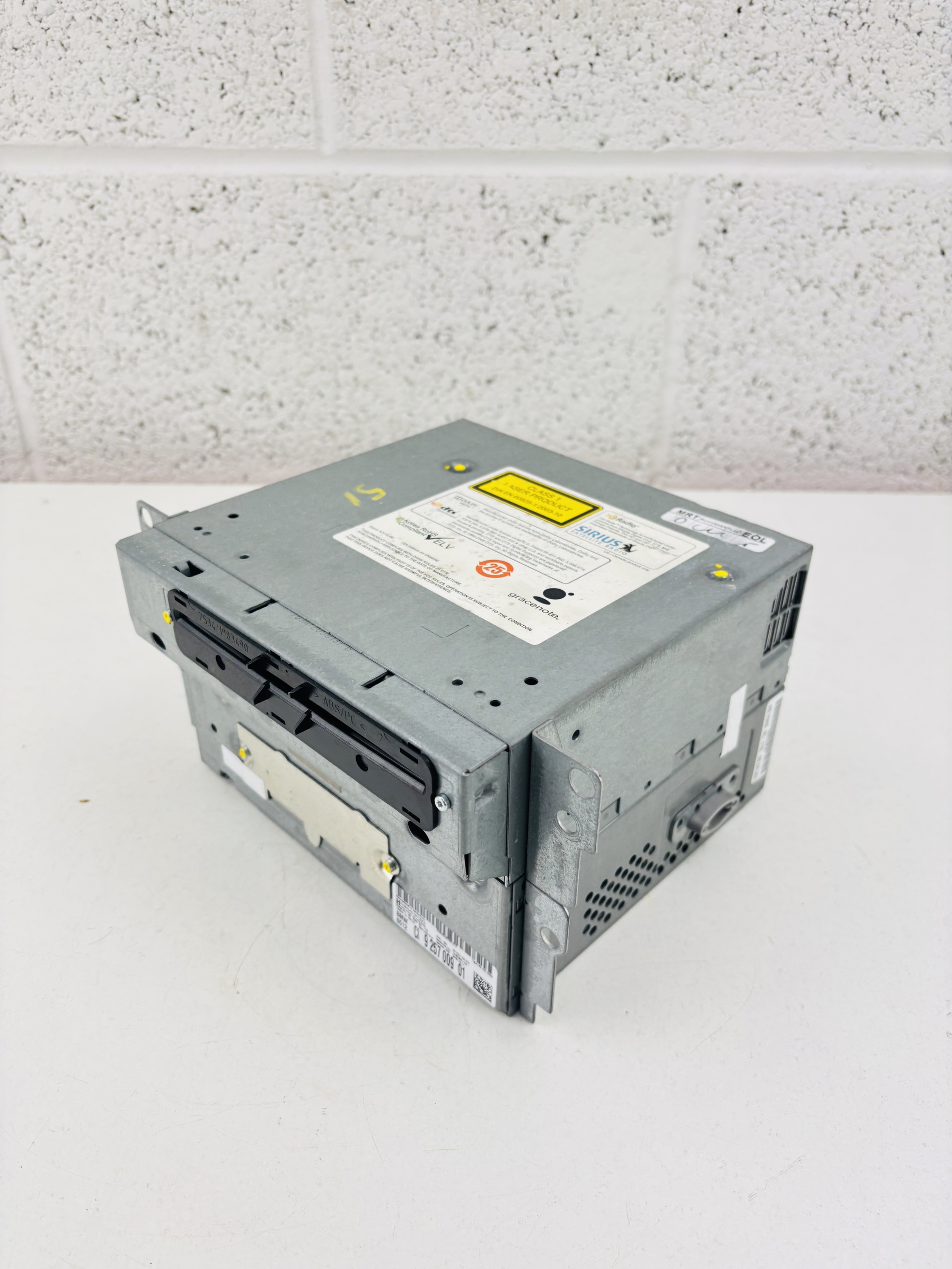 925700901 Radio BMW 520 2010-2017 - Foto 2 925700901 Radio BMW 520 2010-2017 - Imagen 2