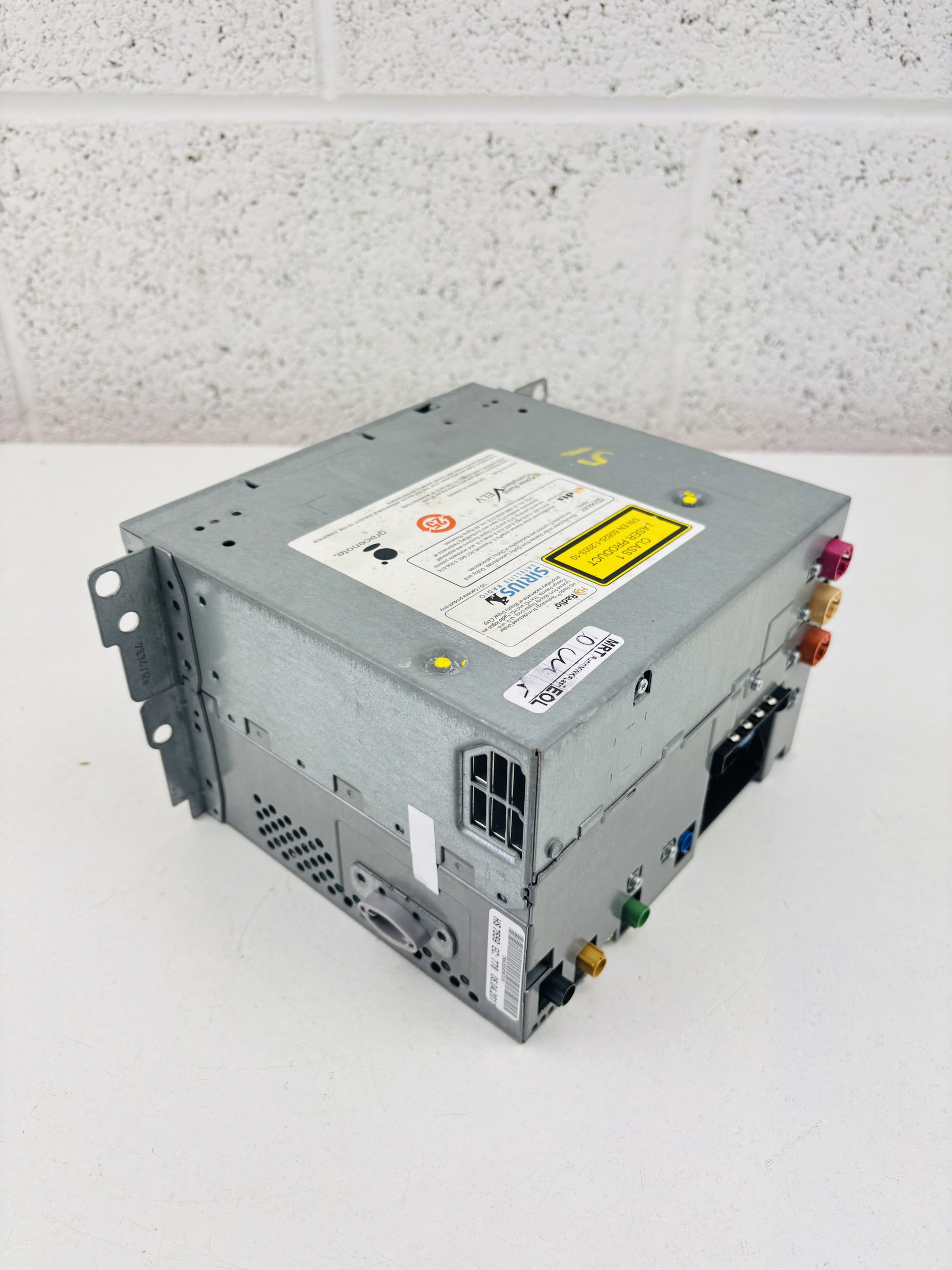 925700901 Radio BMW 520 2010-2017 - Foto 3 925700901 Radio BMW 520 2010-2017 - Imagen 3