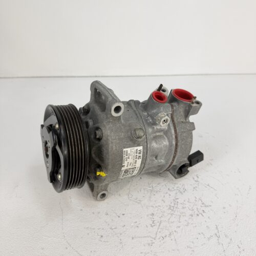 Compresor aire acondicionado Audi A1 1.0 tsi 5Q0820803G