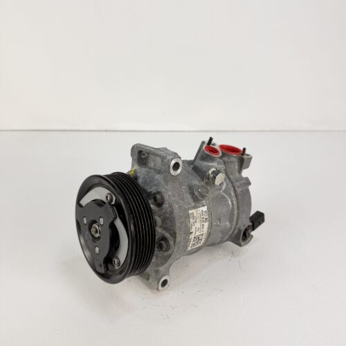 Compresor aire acondicionado Vw Golf 1.6 TDI 5Q0816803C