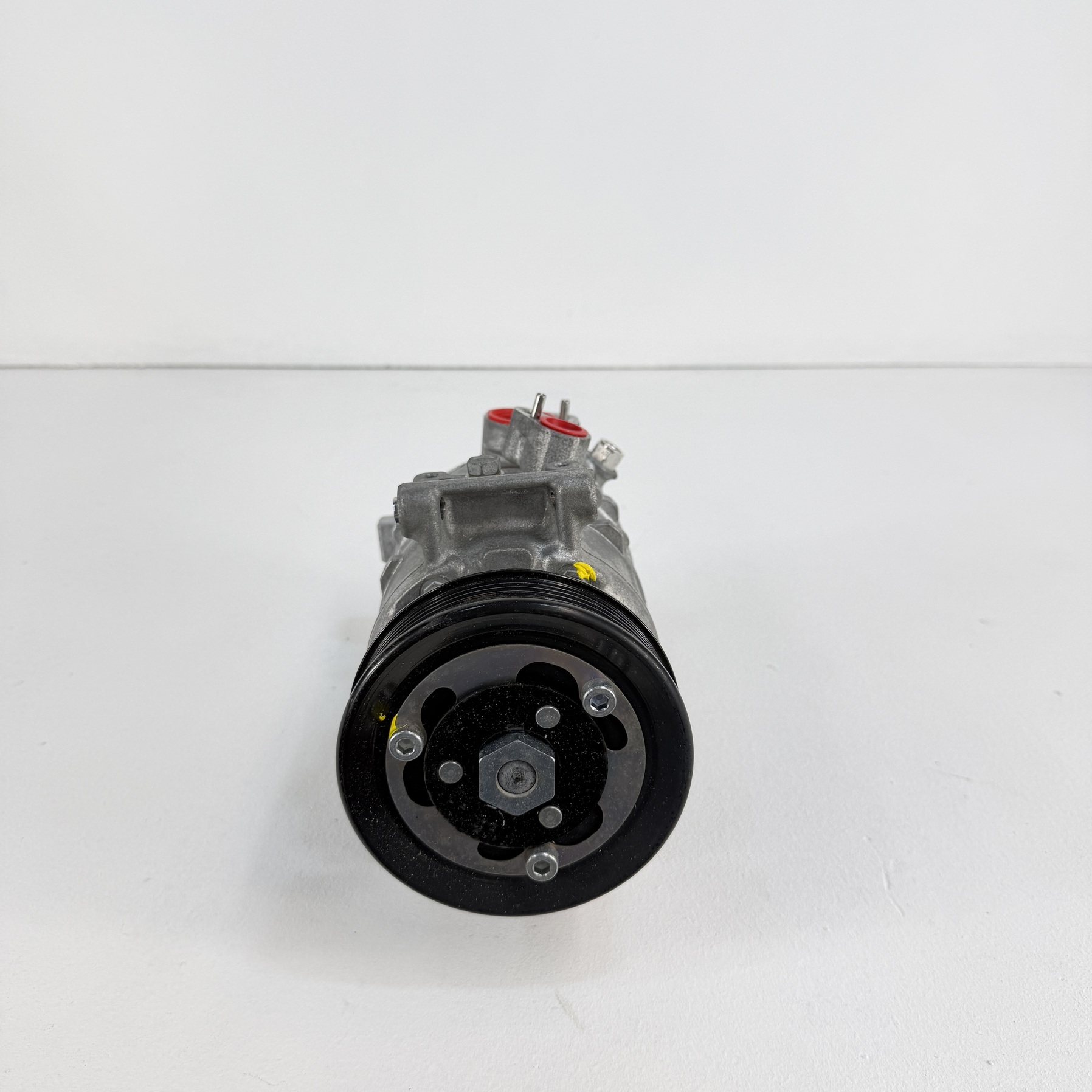 Compresor aire acondicionado VW Tiguan 1.4 TSI 5Q0816803D - Foto 8 Compresor aire acondicionado VW Tiguan 1.4 TSI 5Q0816803D - Imagen 8