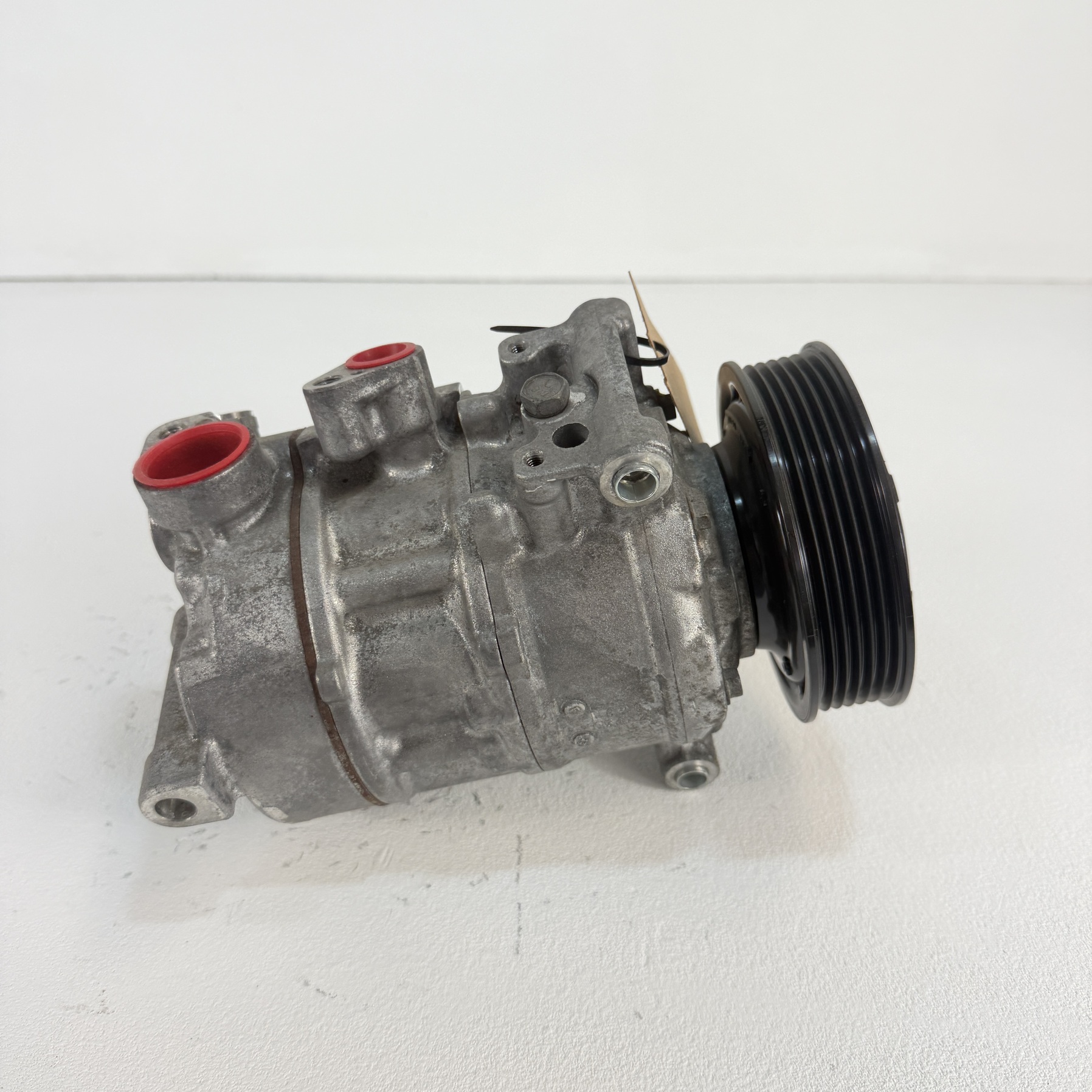 Compresor aire acondicionado Audi A4 2.0 tdi 8W5816803 - Foto 6 Compresor aire acondicionado Audi A4 2.0 tdi 8W5816803 - Imagen 6