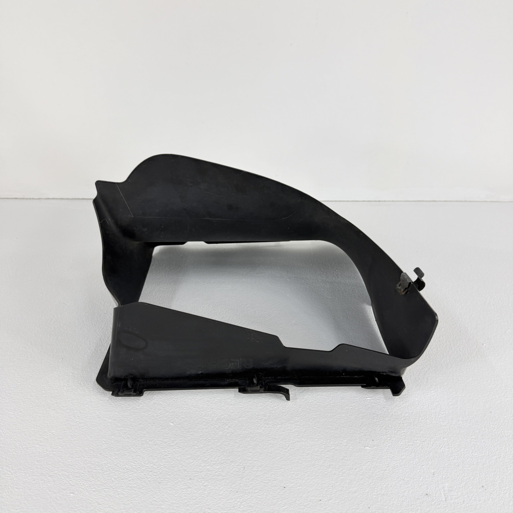 Conducto aire intercooler derecho delantero Porsche Cayenne 3.0 tdi 7P5117336A - Foto 5 Conducto aire intercooler derecho delantero Porsche Cayenne 3.0 tdi 7P5117336A - Imagen 5