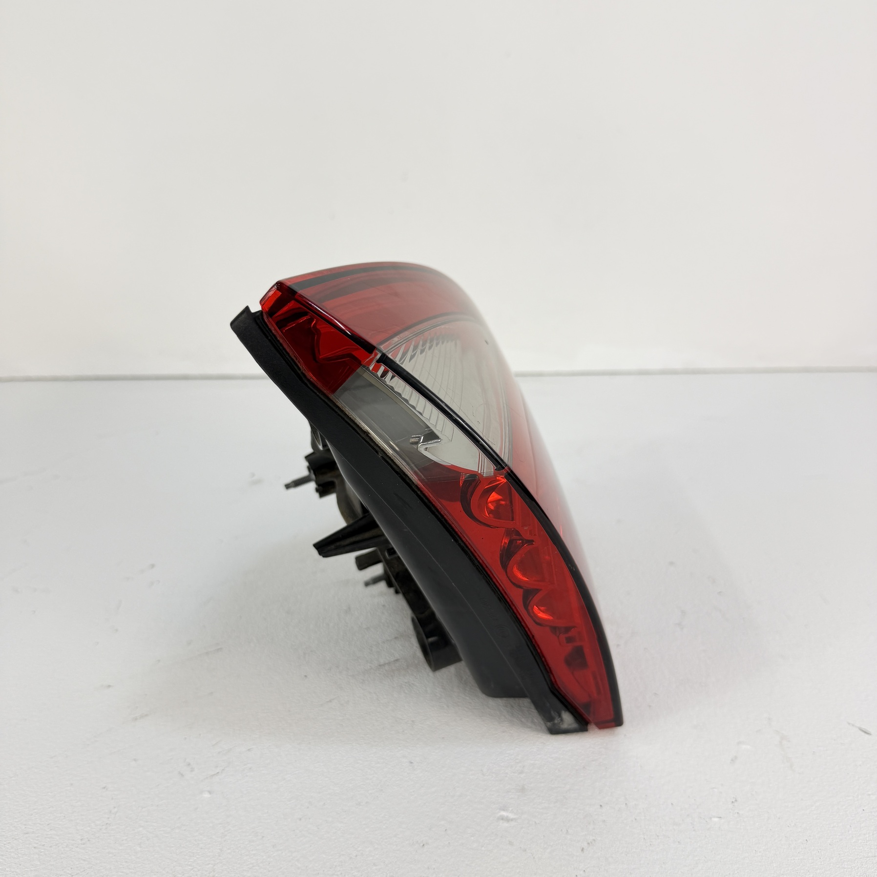 Piloto trasero izquierdo interior Porsche Cayenne 2010-2014 7P5945093K - Foto 7 Piloto trasero izquierdo interior Porsche Cayenne 2010-2014 7P5945093K - Imagen 7
