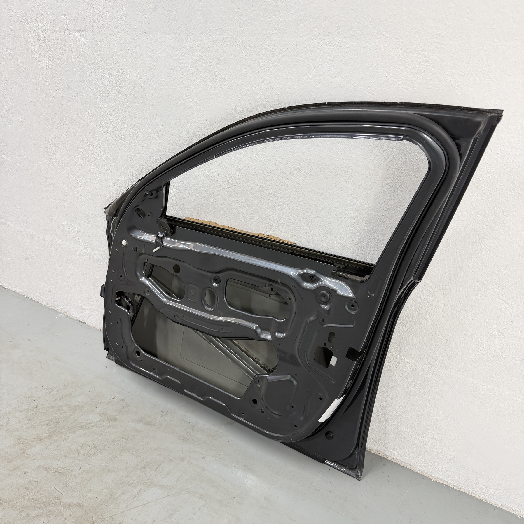 Puerta delantera derecha BMW 520 2010-2017 9628754 - Foto 5 Puerta delantera derecha BMW 520 2010-2017 9628754 - Imagen 5