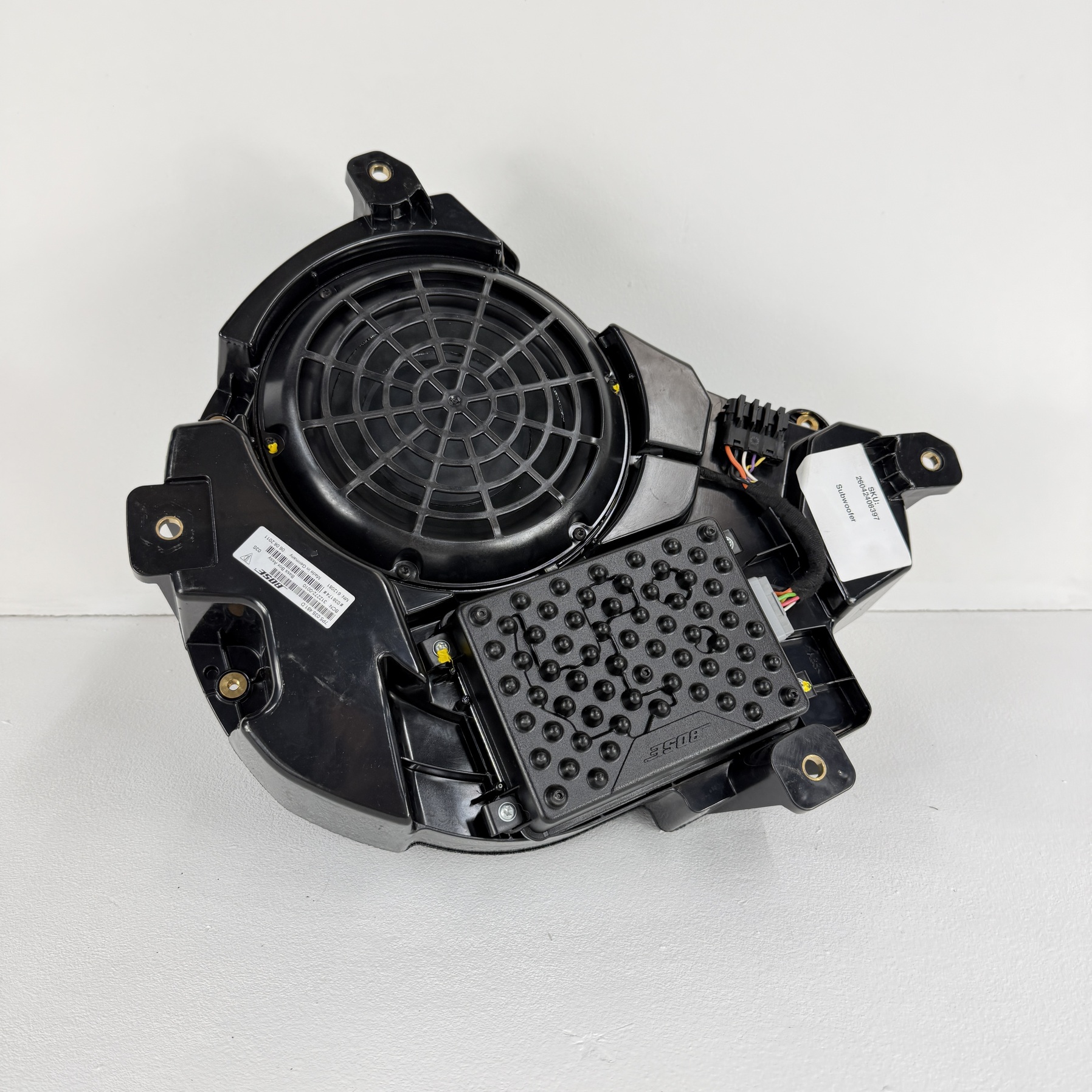 Subwoofer Porsche Cayenne 2010-2018 7P5035481D - Foto 1 Subwoofer Porsche Cayenne 2010-2018 7P5035481D