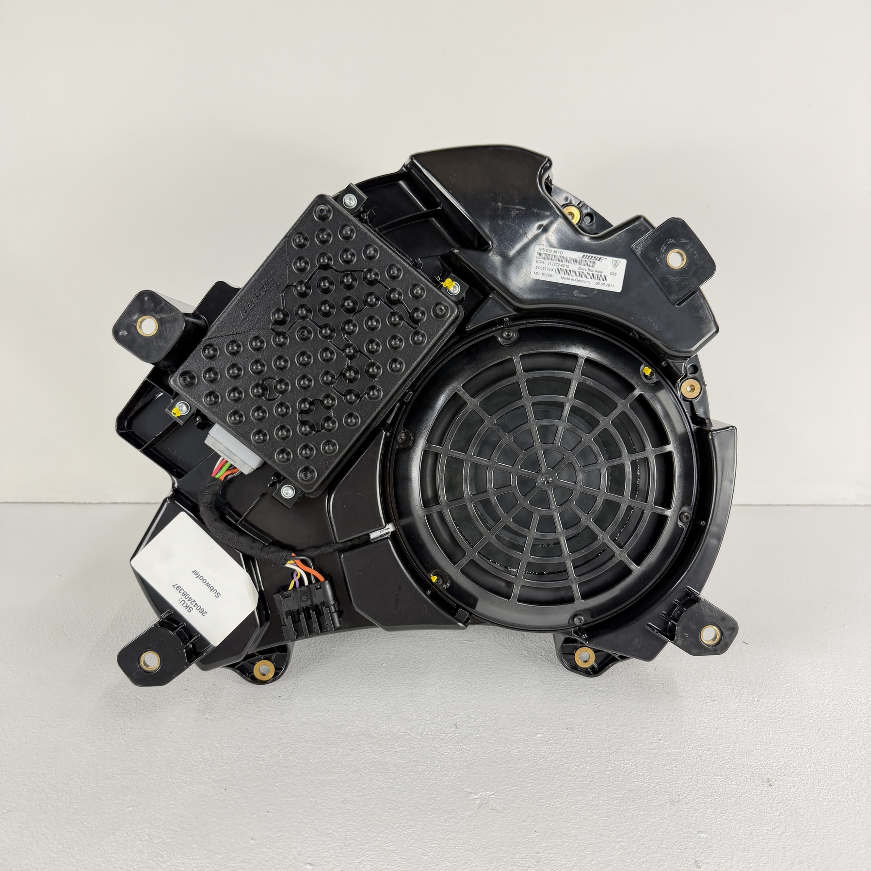 Subwoofer Porsche Cayenne 2010-2018 7P5035481D - Foto 7 Subwoofer Porsche Cayenne 2010-2018 7P5035481D - Imagen 7
