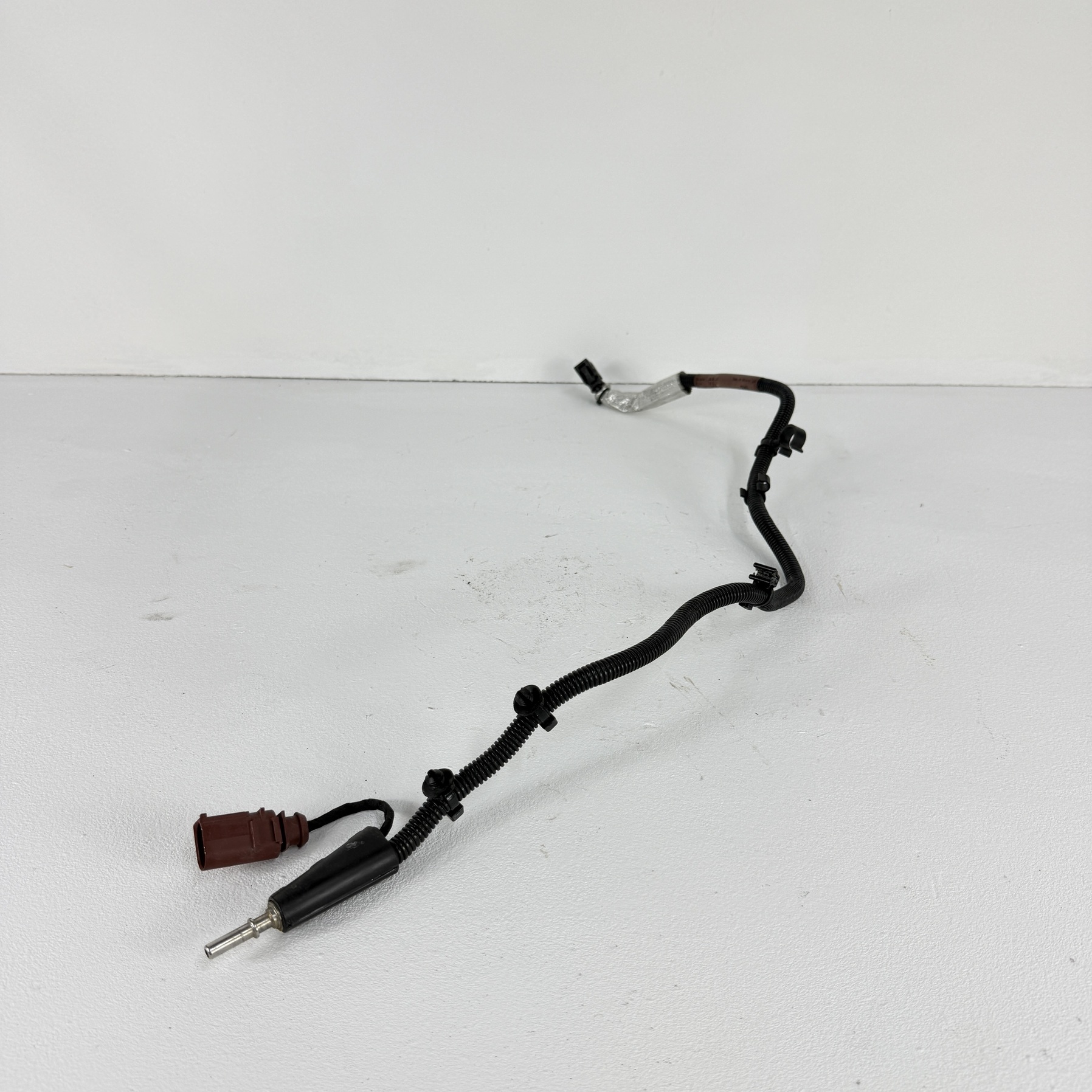 Tubería adblue Audi A6 3.0 tdi 4G0131984AM - Foto 6 Tubería adblue Audi A6 3.0 tdi 4G0131984AM - Imagen 6