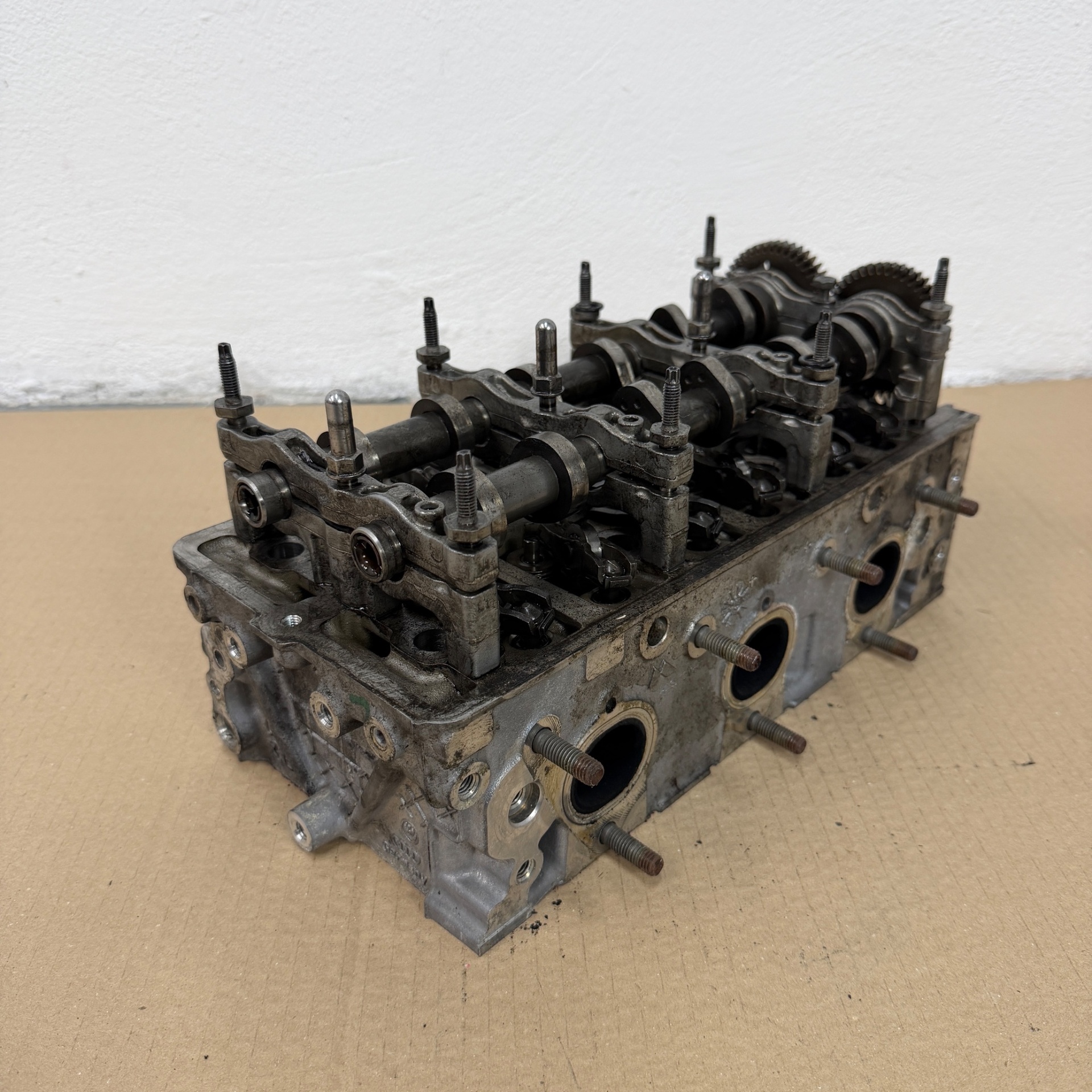 Culata izquierda Audi A6 3.0 TDI 059103063KM - Foto 5 26042308333 culata izquierda audi a6 3 0 tdi 059103063km #5 - SKU: 26042308333