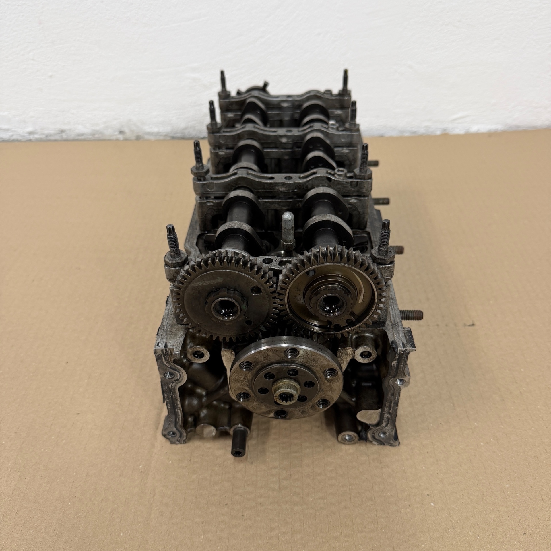 Culata derecha Audi A6 3.0 TDI 059103064JR - Foto 4 26042308334 culata derecha audi a6 3 0 tdi 059103064jr #4 - SKU: 26042308334