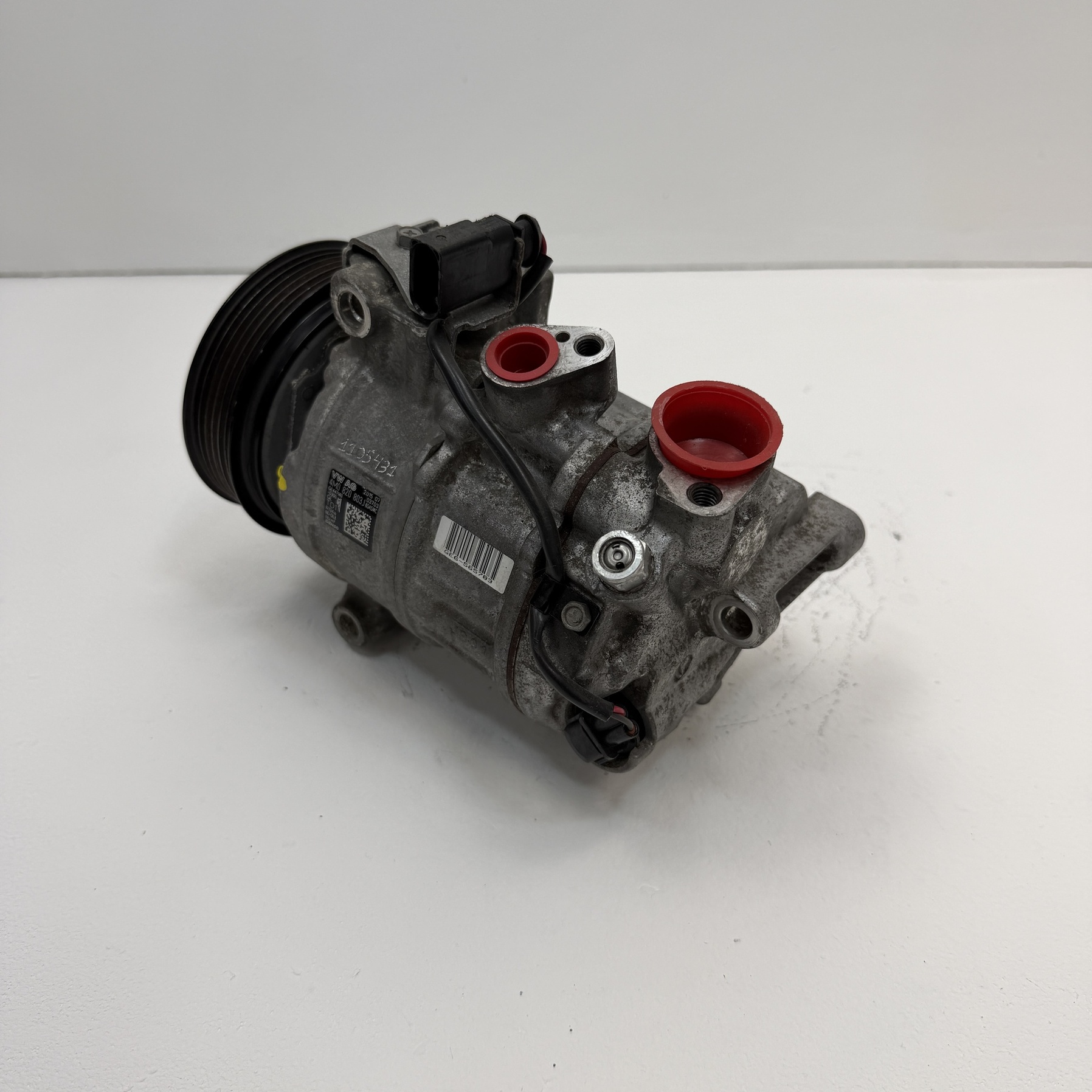 Compresor aire acondicionado Audi A6 3.0 TDI 4M0820803J - Foto 3 Compresor aire acondicionado Audi A6 3.0 TDI 4M0820803J - Imagen 3