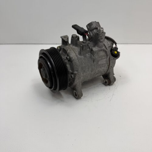 Compresor aire acondicionado BMW 120 9223695