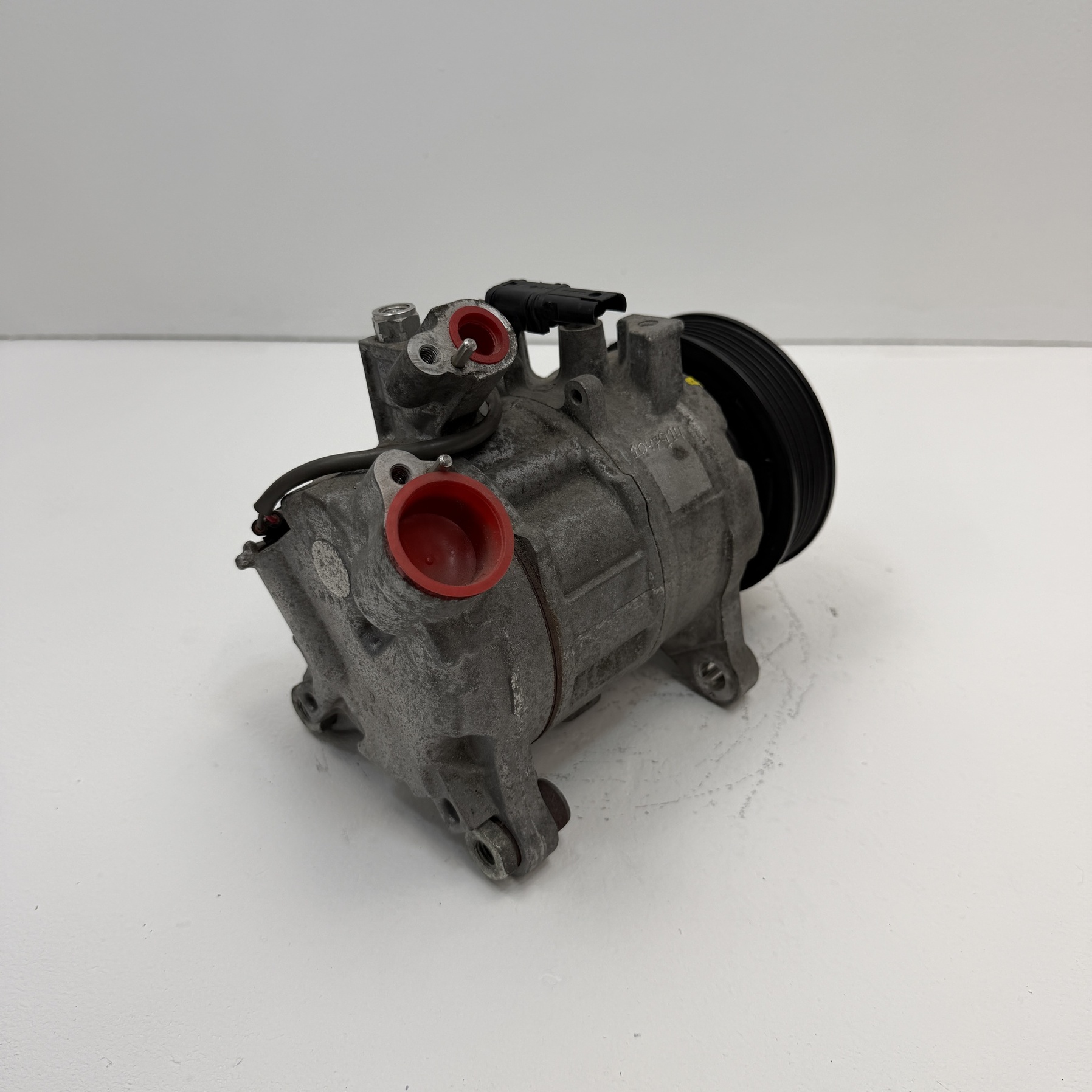 Compresor aire acondicionado BMW 120 9223695 - Foto 5 Compresor aire acondicionado BMW 120 9223695 - Imagen 5