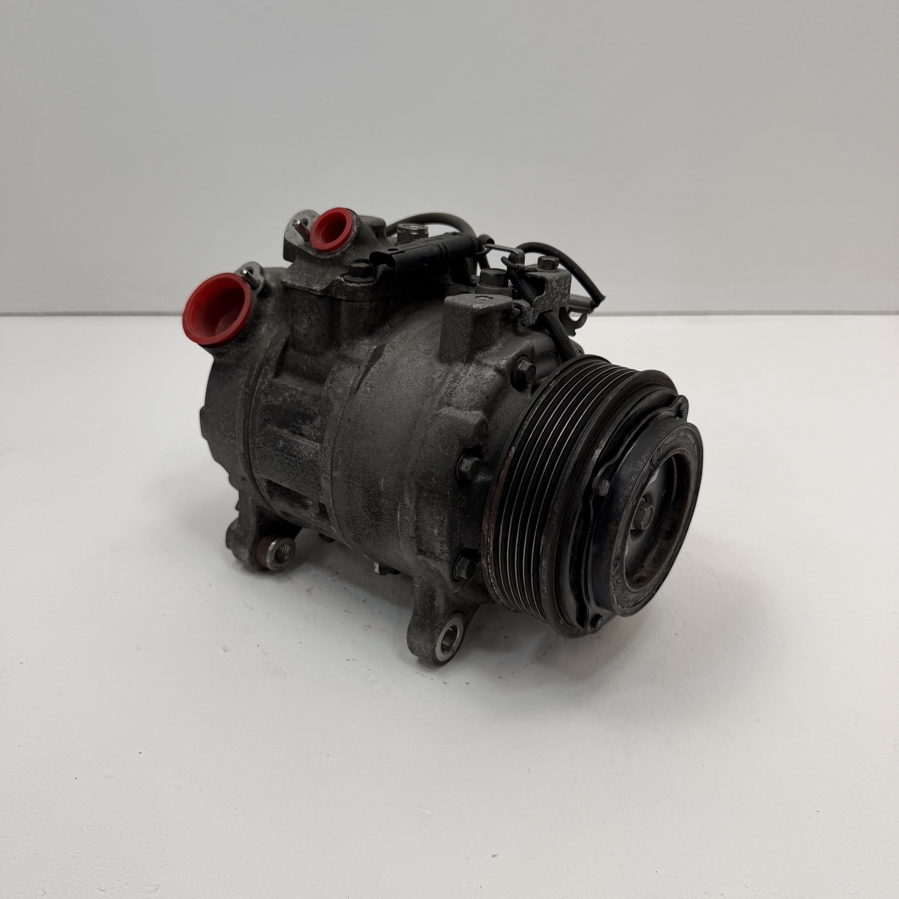 Compresor aire acondicionado BMW 530 4472604533 - Foto 7 Compresor aire acondicionado BMW 530 4472604533 - Imagen 7