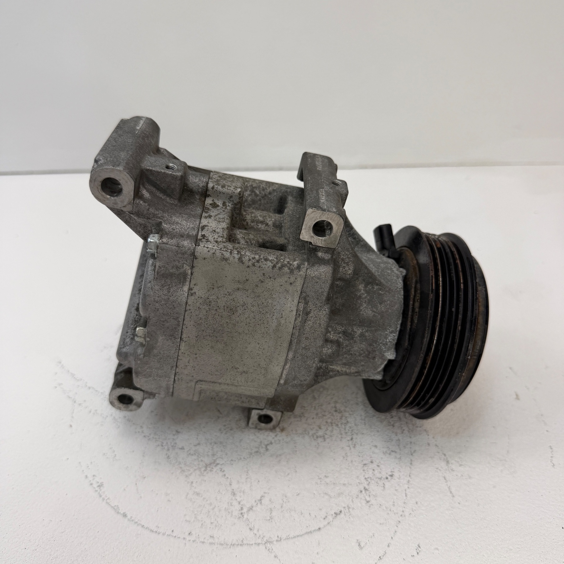 Compresor aire acondicionado Fiat 500 1.0 52121921 - Foto 6 Compresor aire acondicionado Fiat 500 1.0 52121921 - Imagen 6