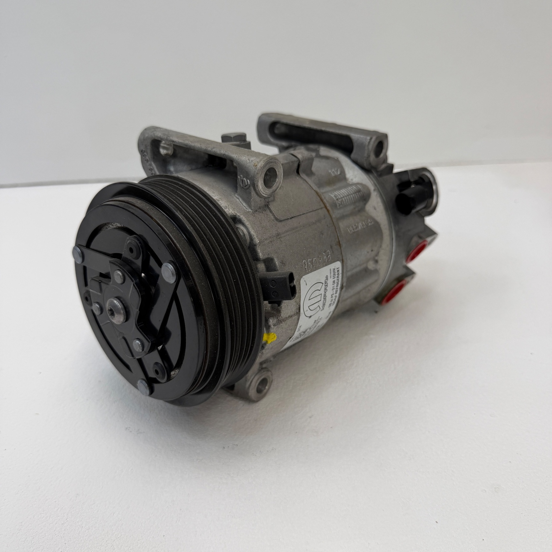 Compresor aire acondicionado Fiat 500X 1.4 51936443 - Foto 1 Compresor aire acondicionado Fiat 500X 1.4 51936443