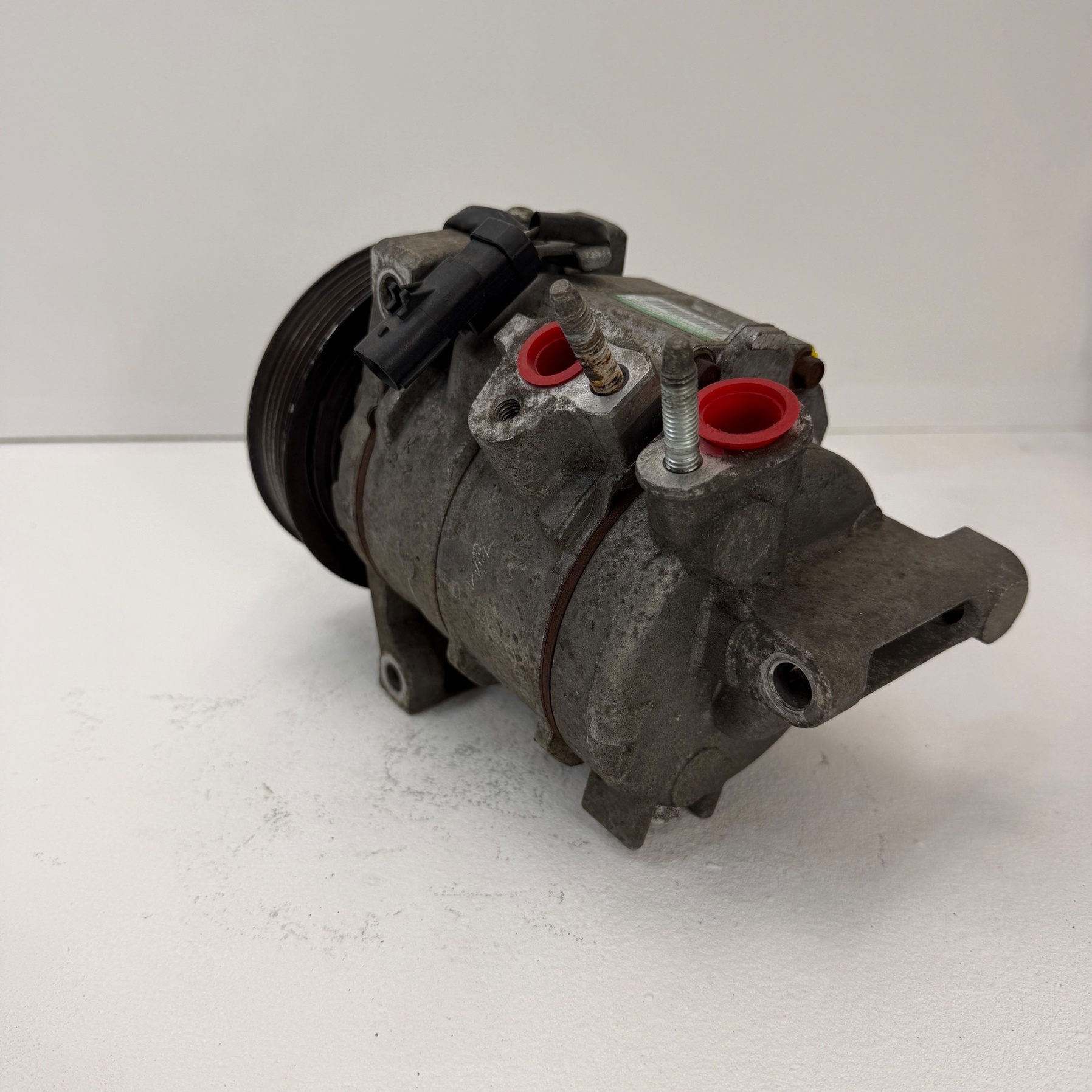 Compresor aire acondicionado Jeep Grand Cherokee 3.0 CRD 4472800871 - Foto 3 Compresor aire acondicionado Jeep Grand Cherokee 3.0 CRD 4472800871 - Imagen 3