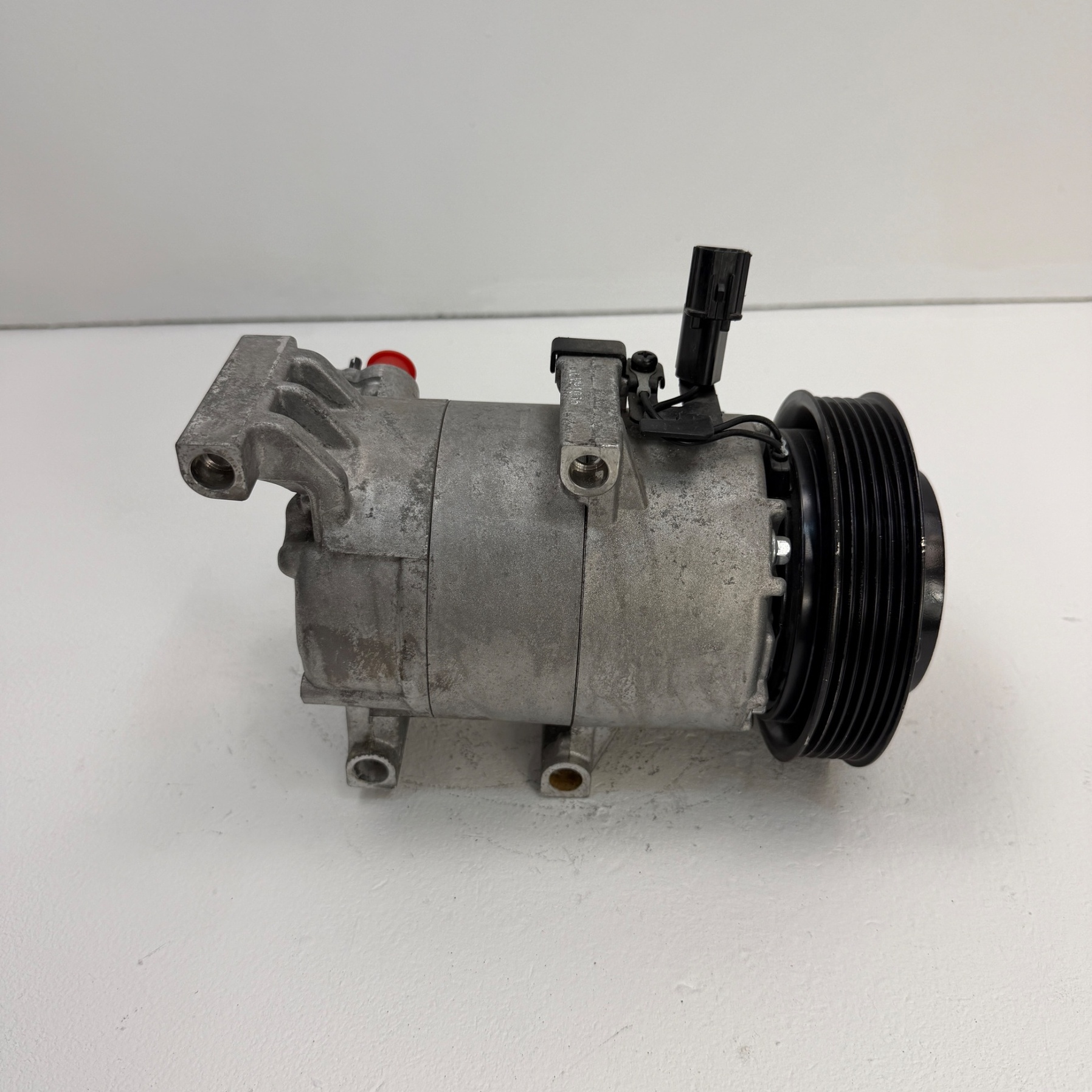 Compresor aire acondicionado Kia Venga 1.4 F500YN9AA - Foto 6 Compresor aire acondicionado Kia Venga 1.4 F500YN9AA - Imagen 6
