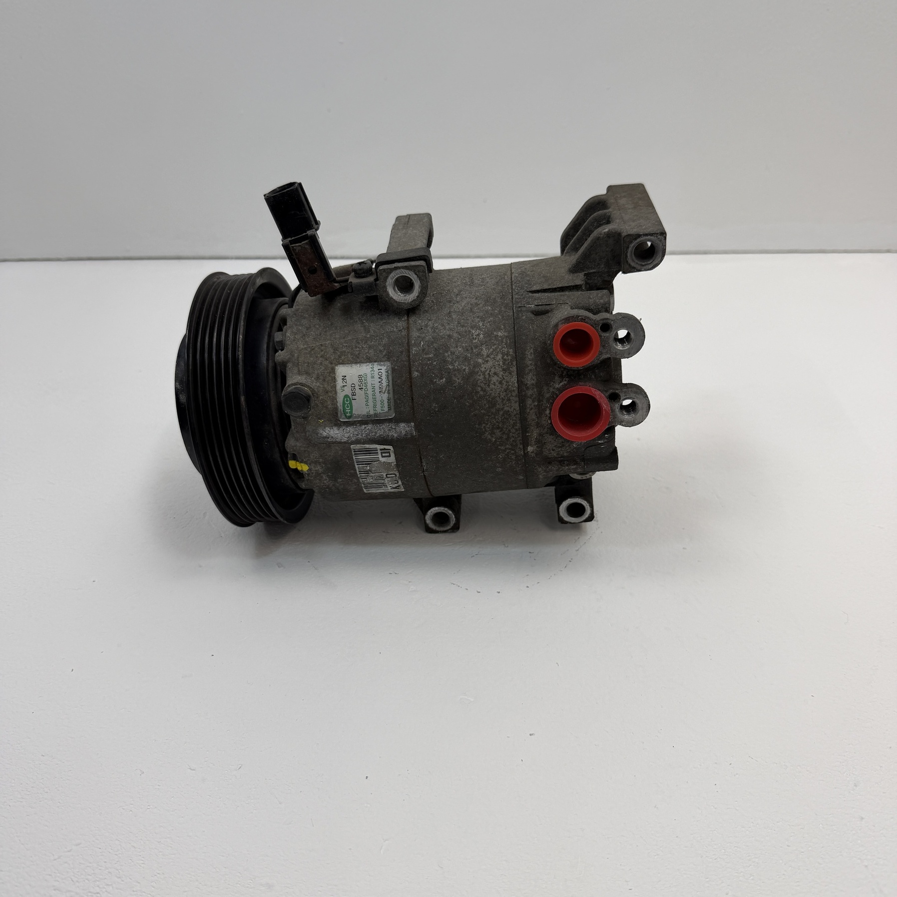 Compresor aire acondicionado Kia Venga 1.6 F500YN9AA - Foto 2 Compresor aire acondicionado Kia Venga 1.6 F500YN9AA - Imagen 2