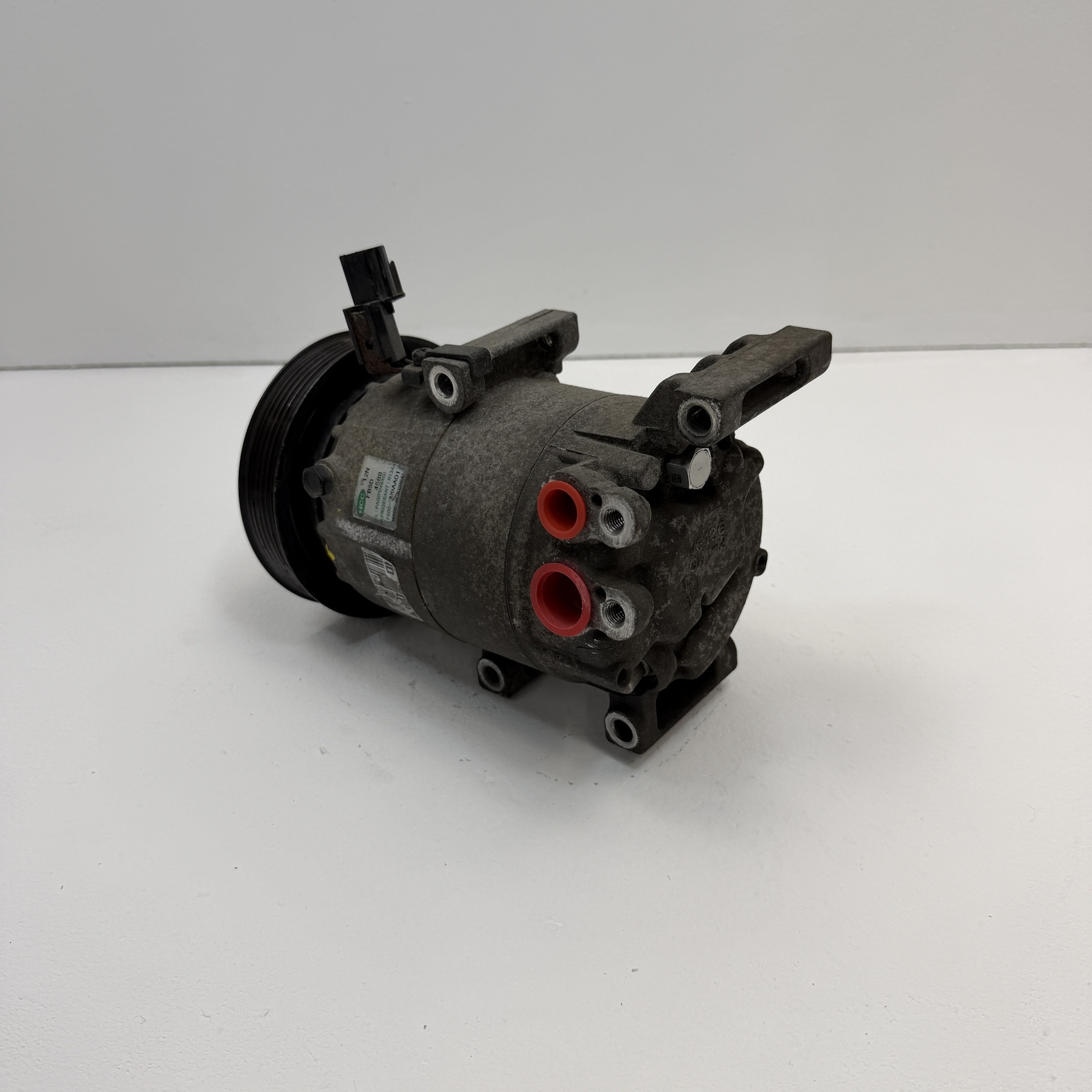 Compresor aire acondicionado Kia Venga 1.6 F500YN9AA - Foto 3 Compresor aire acondicionado Kia Venga 1.6 F500YN9AA - Imagen 3