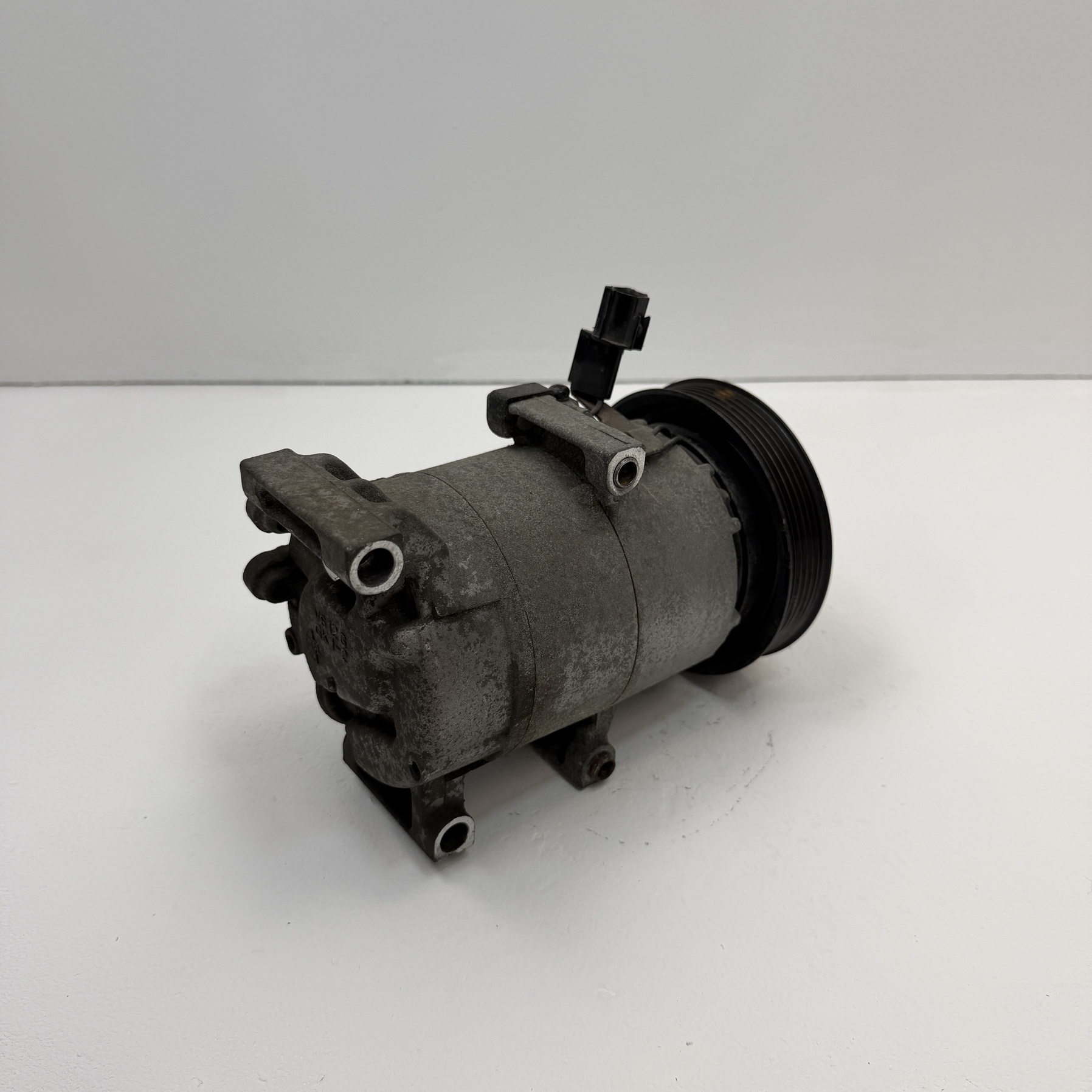 Compresor aire acondicionado Kia Venga 1.6 F500YN9AA - Foto 5 Compresor aire acondicionado Kia Venga 1.6 F500YN9AA - Imagen 5