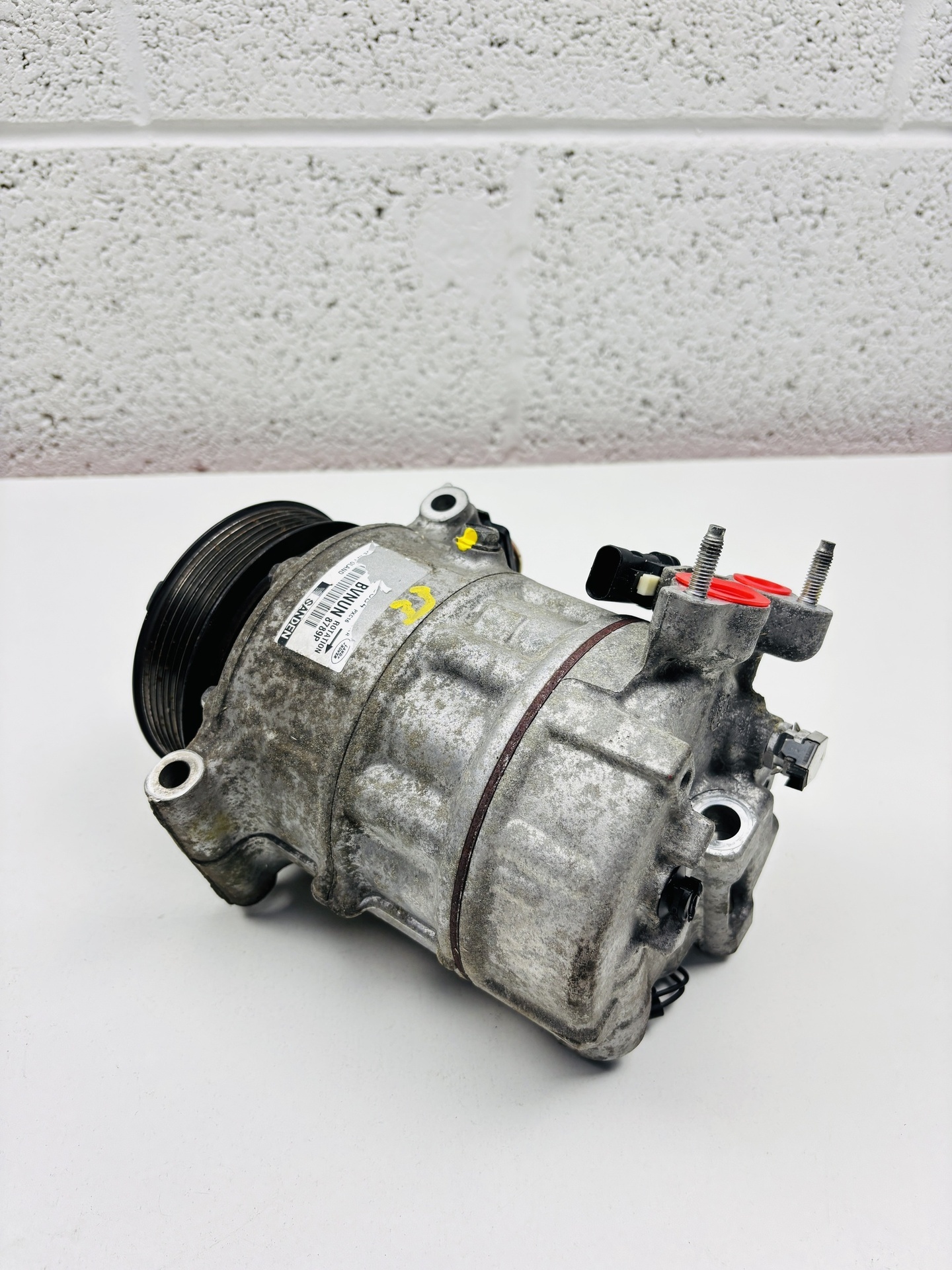 Compresor aire acondicionado Land Rover Discovery Sport 2.0 d CPLA19D629BH - Foto 7 Compresor aire acondicionado Land Rover Discovery Sport 2.0 d CPLA19D629BH - Imagen 7