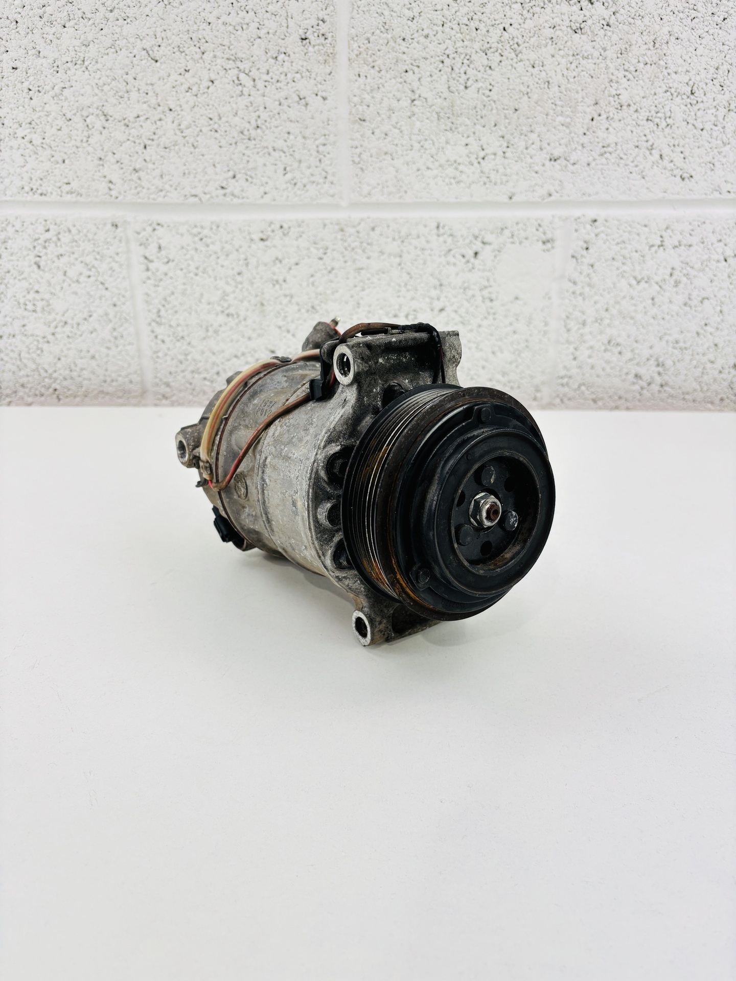 Compresor aire acondicionado Land Rover Range Rover 4.4 SDV8 4x4 CPLA19D629BE - Foto 3 Compresor aire acondicionado Land Rover Range Rover 4.4 SDV8 4x4 CPLA19D629BE - Imagen 3