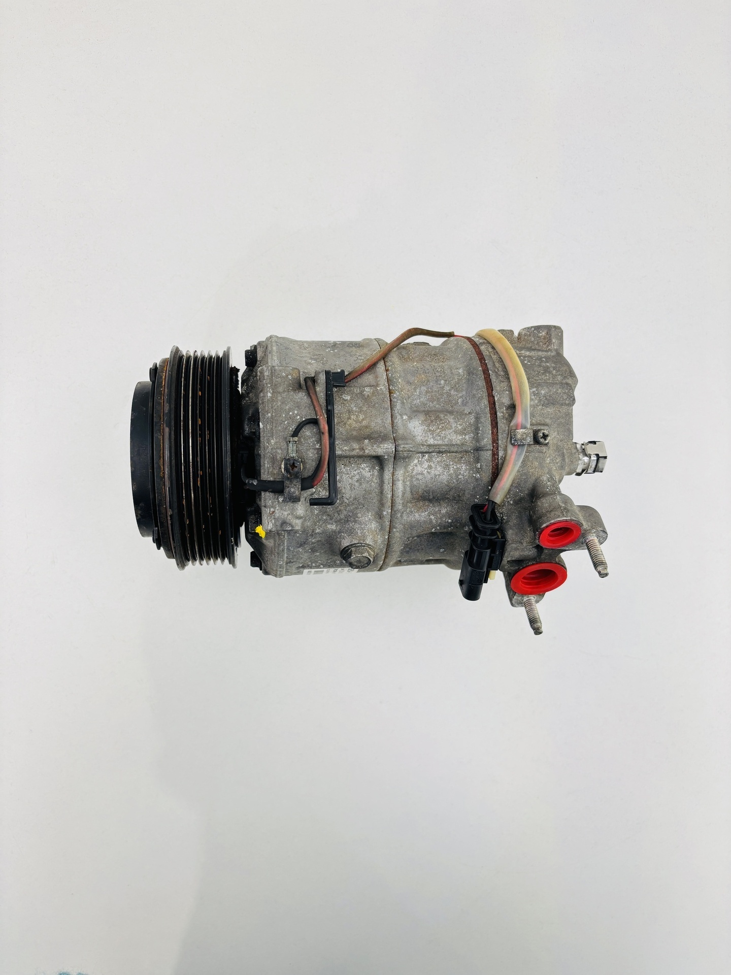 Compresor aire acondicionado Land Rover Range Rover 4.4 SDV8 4x4 CPLA19D629BE - Foto 8 Compresor aire acondicionado Land Rover Range Rover 4.4 SDV8 4x4 CPLA19D629BE - Imagen 8