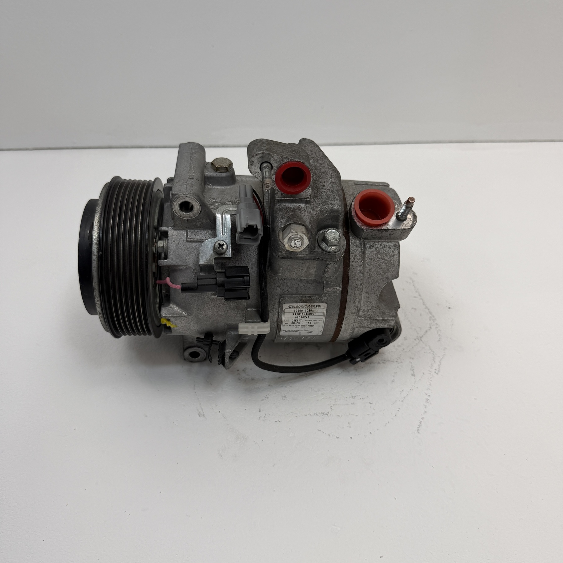 Compresor aire acondicionado Nissan 370Z 926001CB0A - Foto 2 Compresor aire acondicionado Nissan 370Z 926001CB0A - Imagen 2