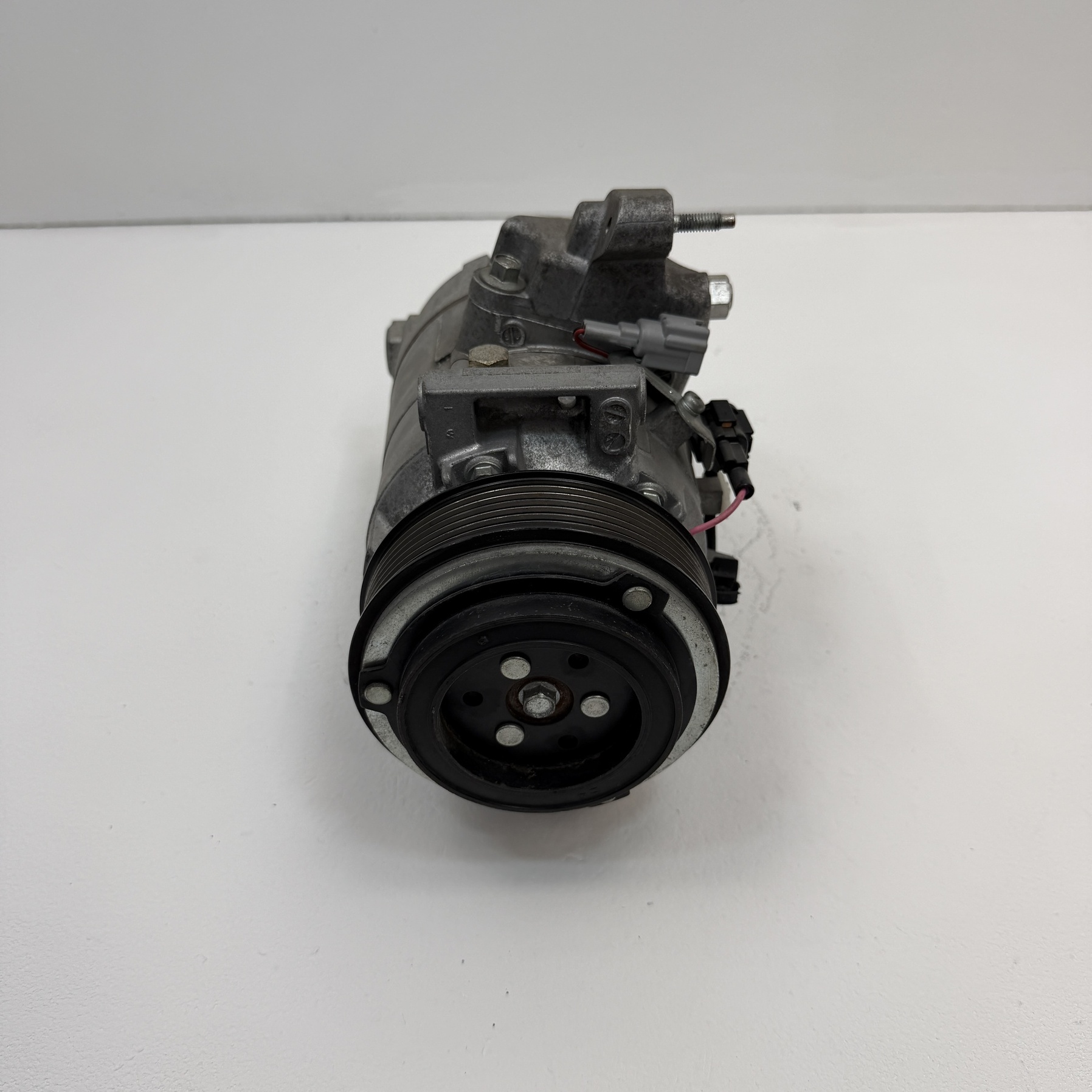 Compresor aire acondicionado Nissan 370Z 926001CB0A - Foto 8 Compresor aire acondicionado Nissan 370Z 926001CB0A - Imagen 8