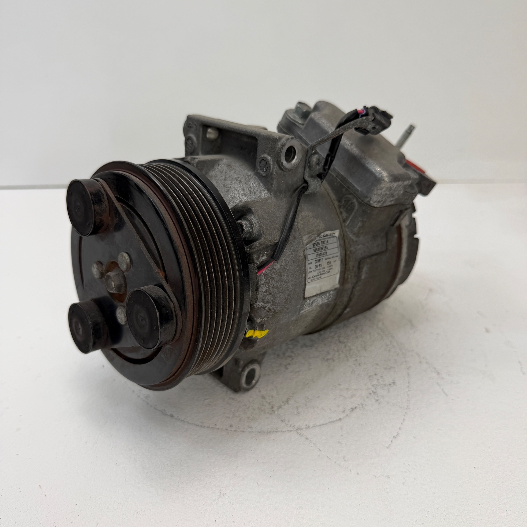 Compresor aire acondicionado Nissan Qashqai 92600BR21A - Foto 1 Compresor aire acondicionado Nissan Qashqai 92600BR21A