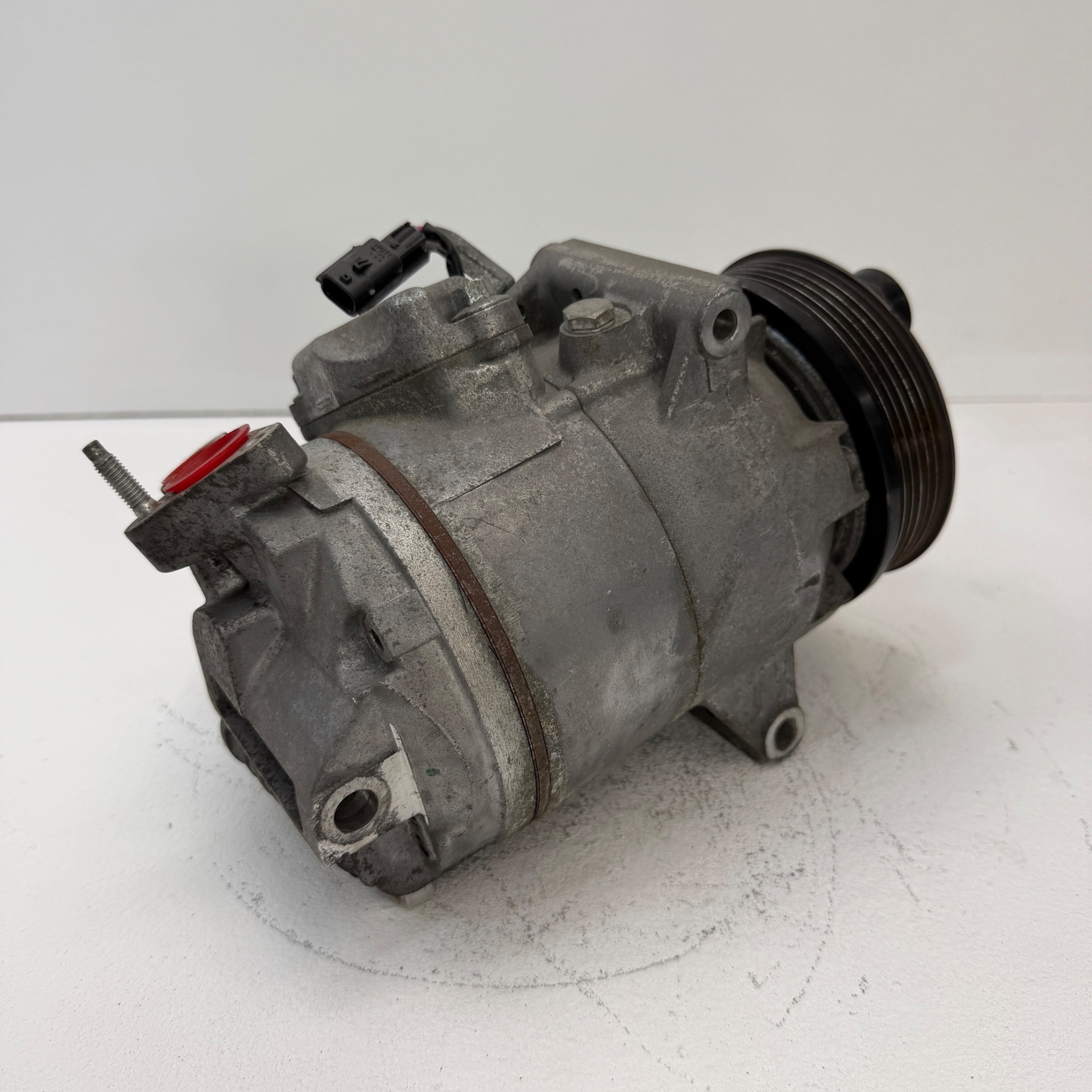 Compresor aire acondicionado Nissan Qashqai 92600BR21A - Foto 5 Compresor aire acondicionado Nissan Qashqai 92600BR21A - Imagen 5