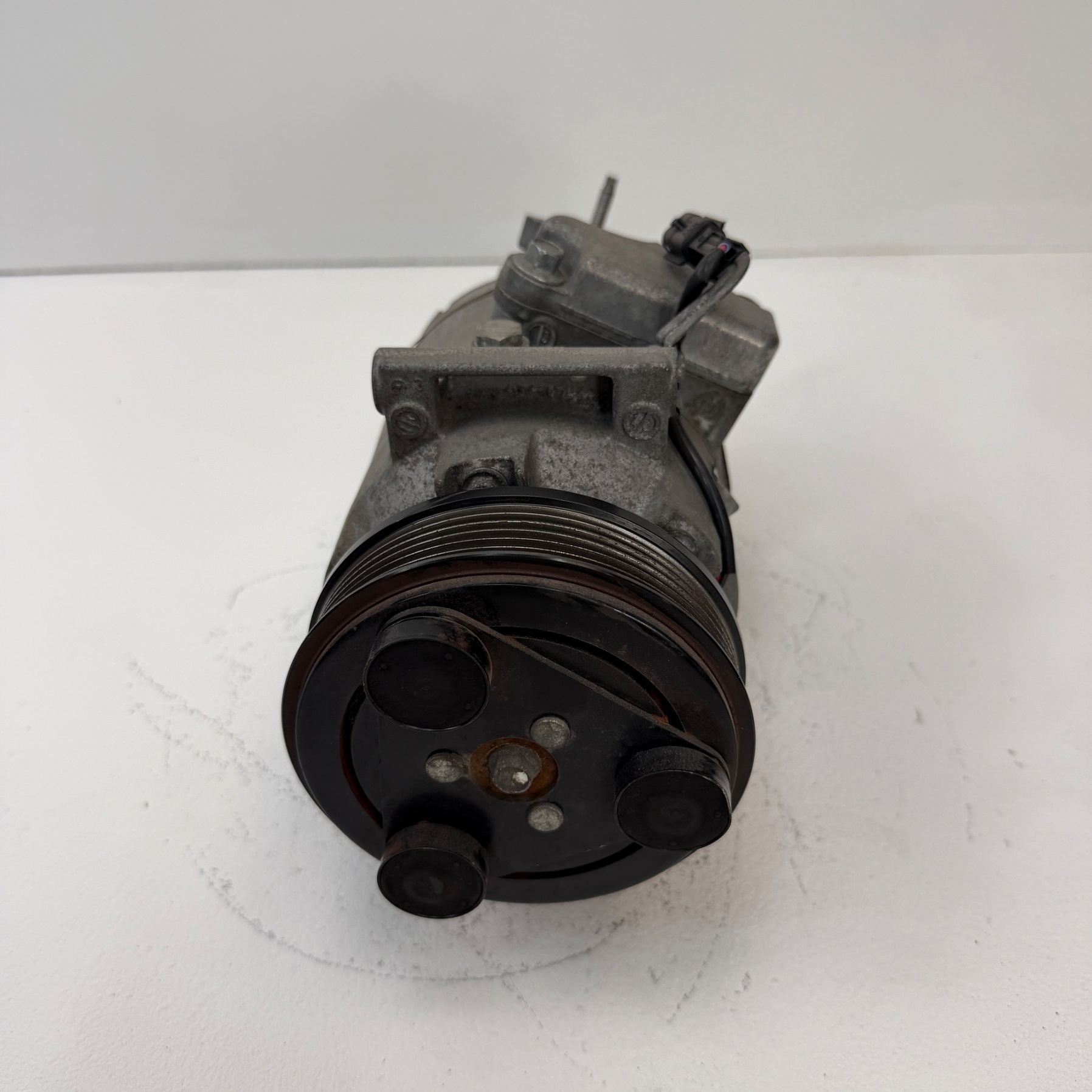 Compresor aire acondicionado Nissan Qashqai 92600BR21A - Foto 8 Compresor aire acondicionado Nissan Qashqai 92600BR21A - Imagen 8