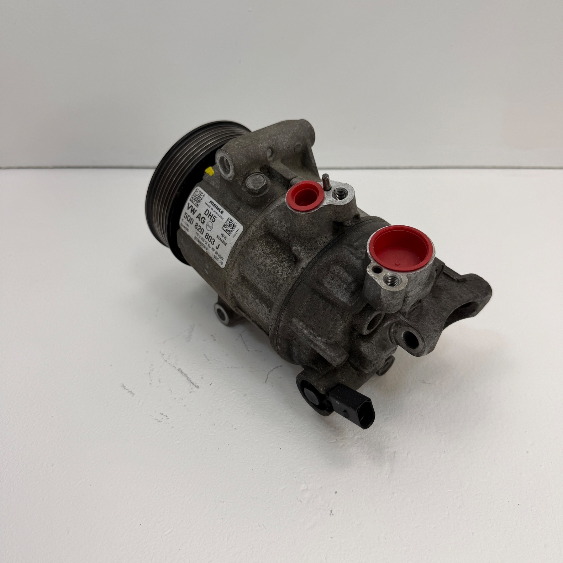 Compresor aire acondicionado Skoda Fabia 1.4 TDI 5Q0820803J - Foto 3 Compresor aire acondicionado Skoda Fabia 1.4 TDI 5Q0820803J - Imagen 3