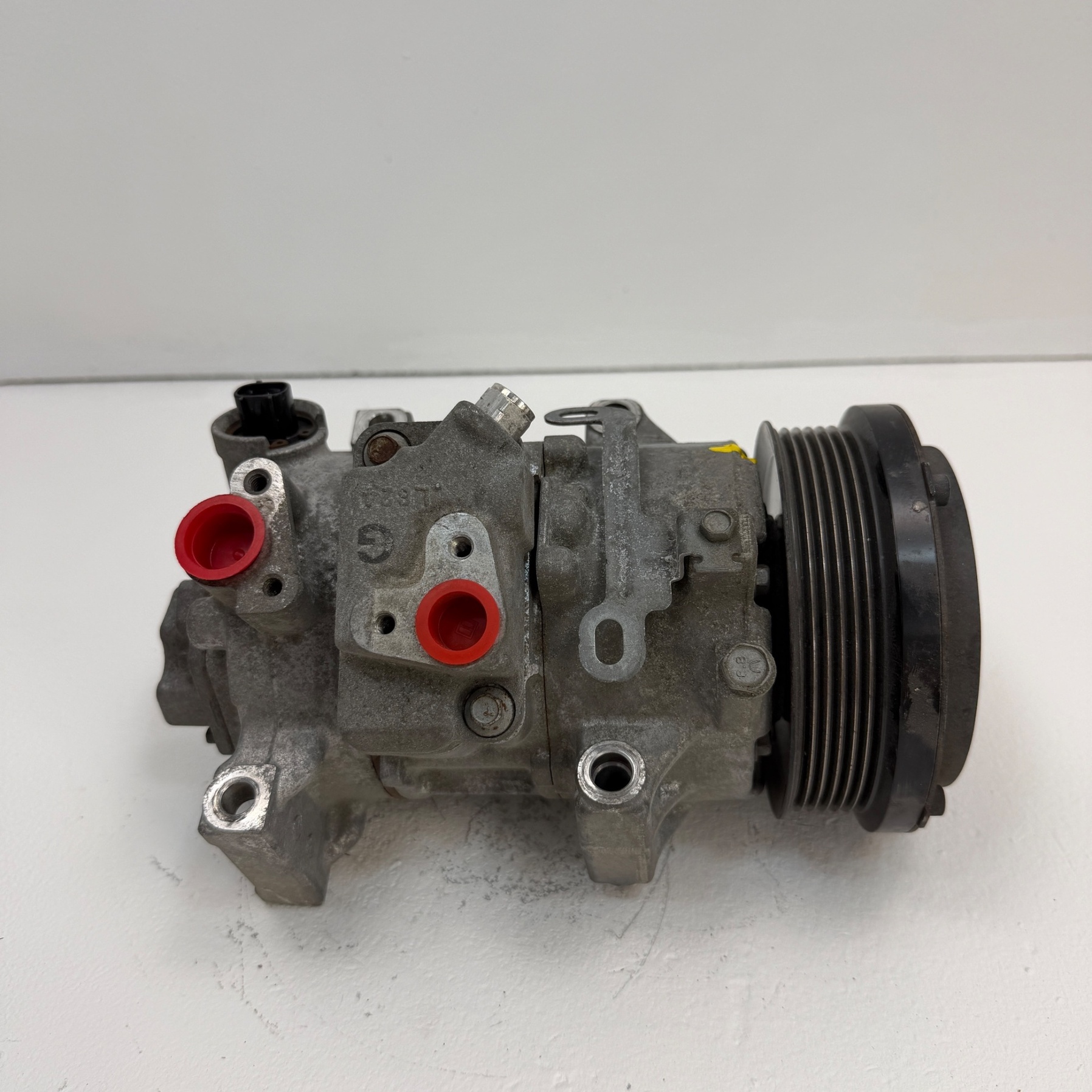 Compresor aire acondicionado Toyota Avensis 1.8 4472601496 - Foto 6 Compresor aire acondicionado Toyota Avensis 1.8 4472601496 - Imagen 6