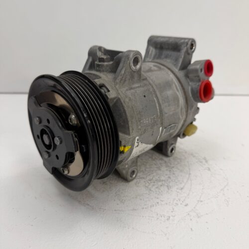 Compresor Toyota Ch-R 1.2 88310F4010