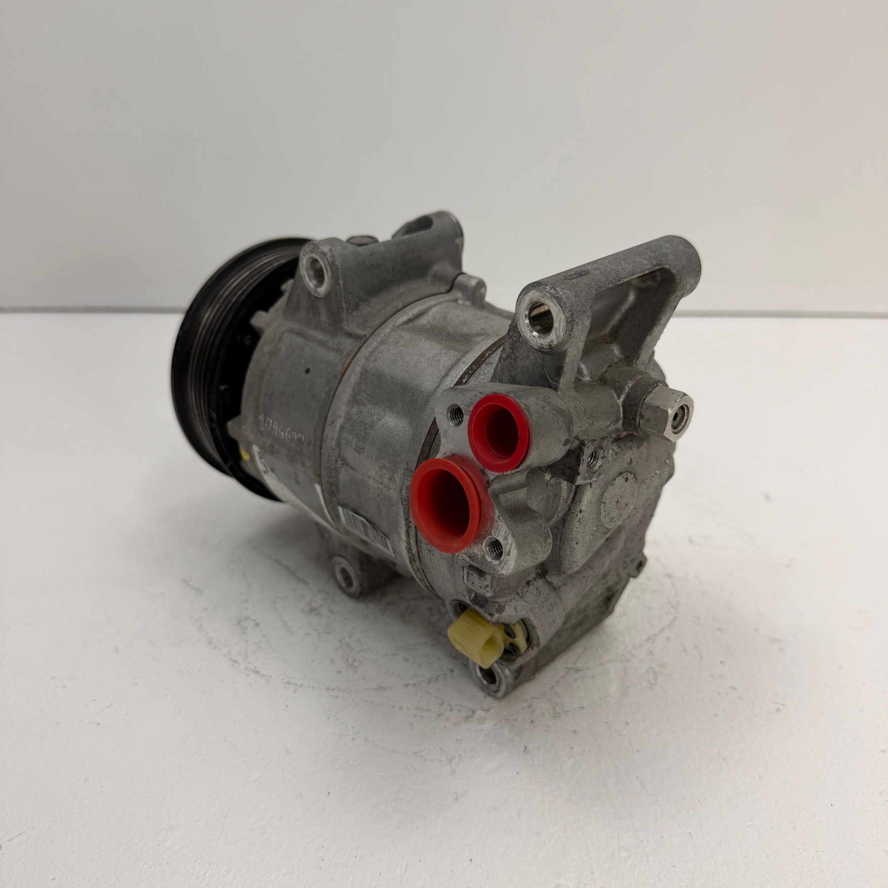 Compresor Toyota Ch-R 1.2 88310F4010 - Foto 3 Compresor Toyota Ch-R 1.2 88310F4010 - Imagen 3