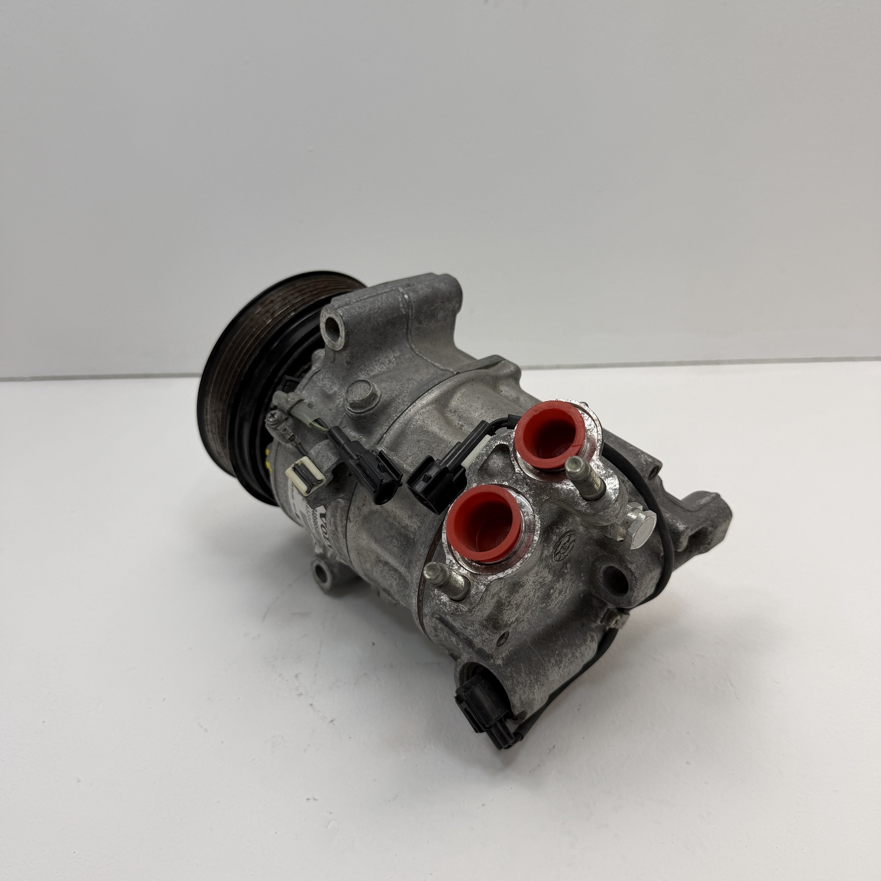 Compresor aire acondicionado Volvo XC90 31348965 - Foto 3 Compresor aire acondicionado Volvo XC90 31348965 - Imagen 3