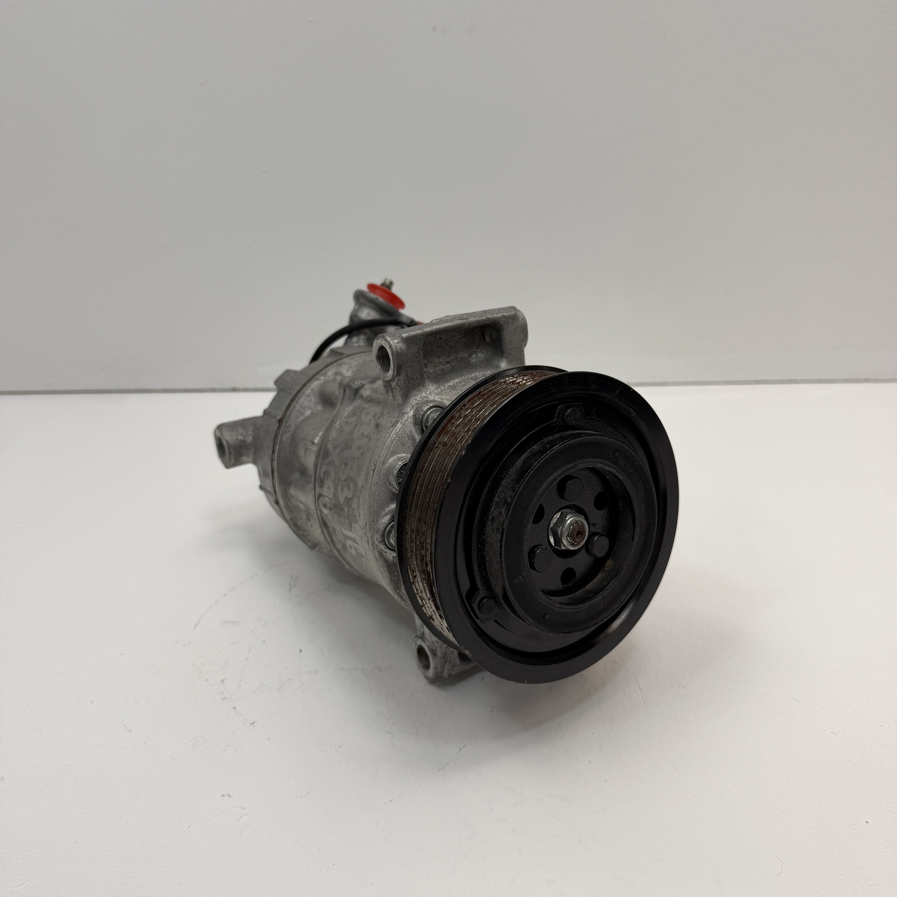 Compresor aire acondicionado Volvo XC90 31348965 - Foto 7 Compresor aire acondicionado Volvo XC90 31348965 - Imagen 7