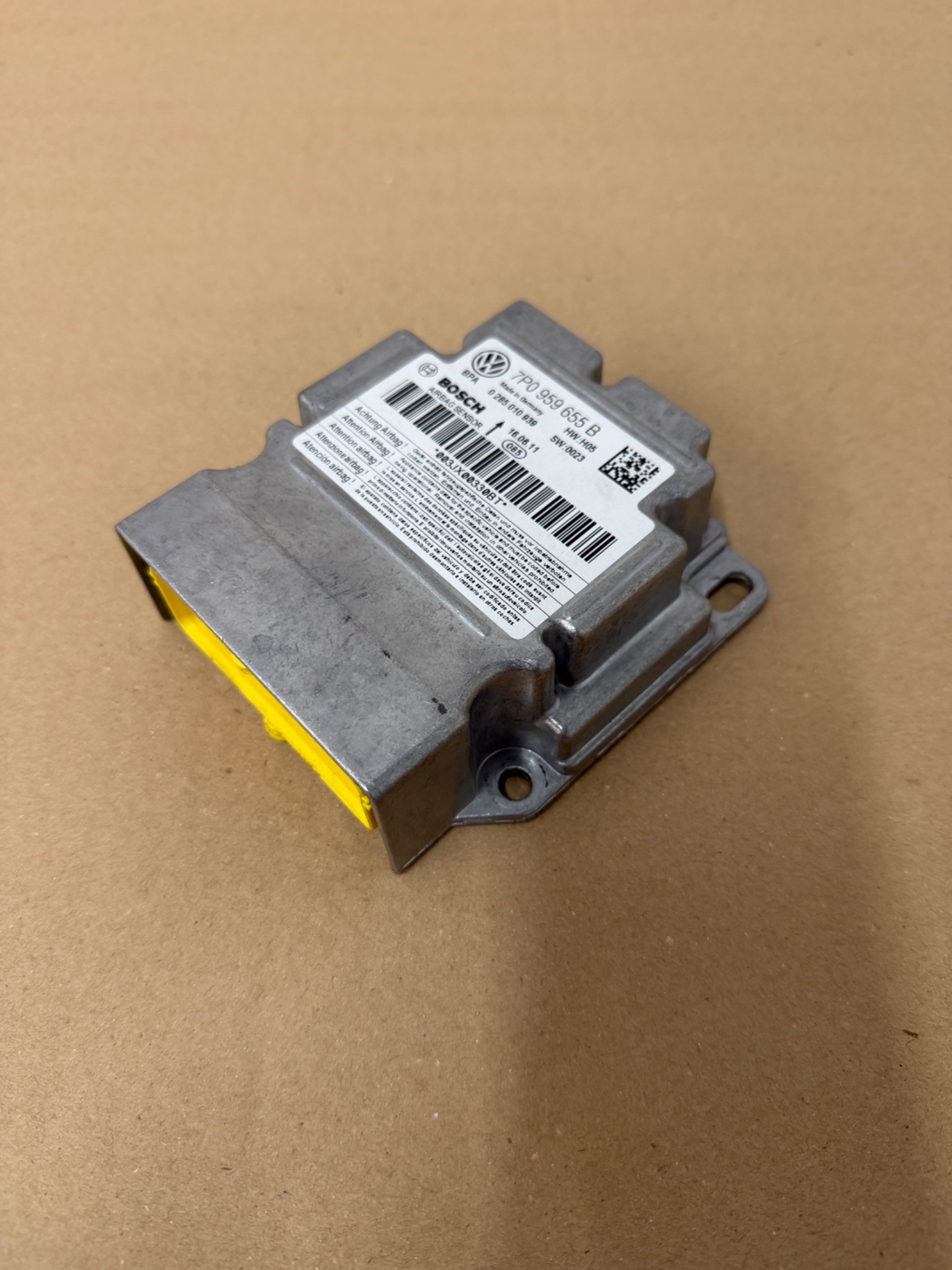 Unidad de control de airbag Vw Touareg 7P0959655B - Foto 1 26093012203 unidad de control de airbag vw touareg 7p0959655b #1 - SKU: 26093012203