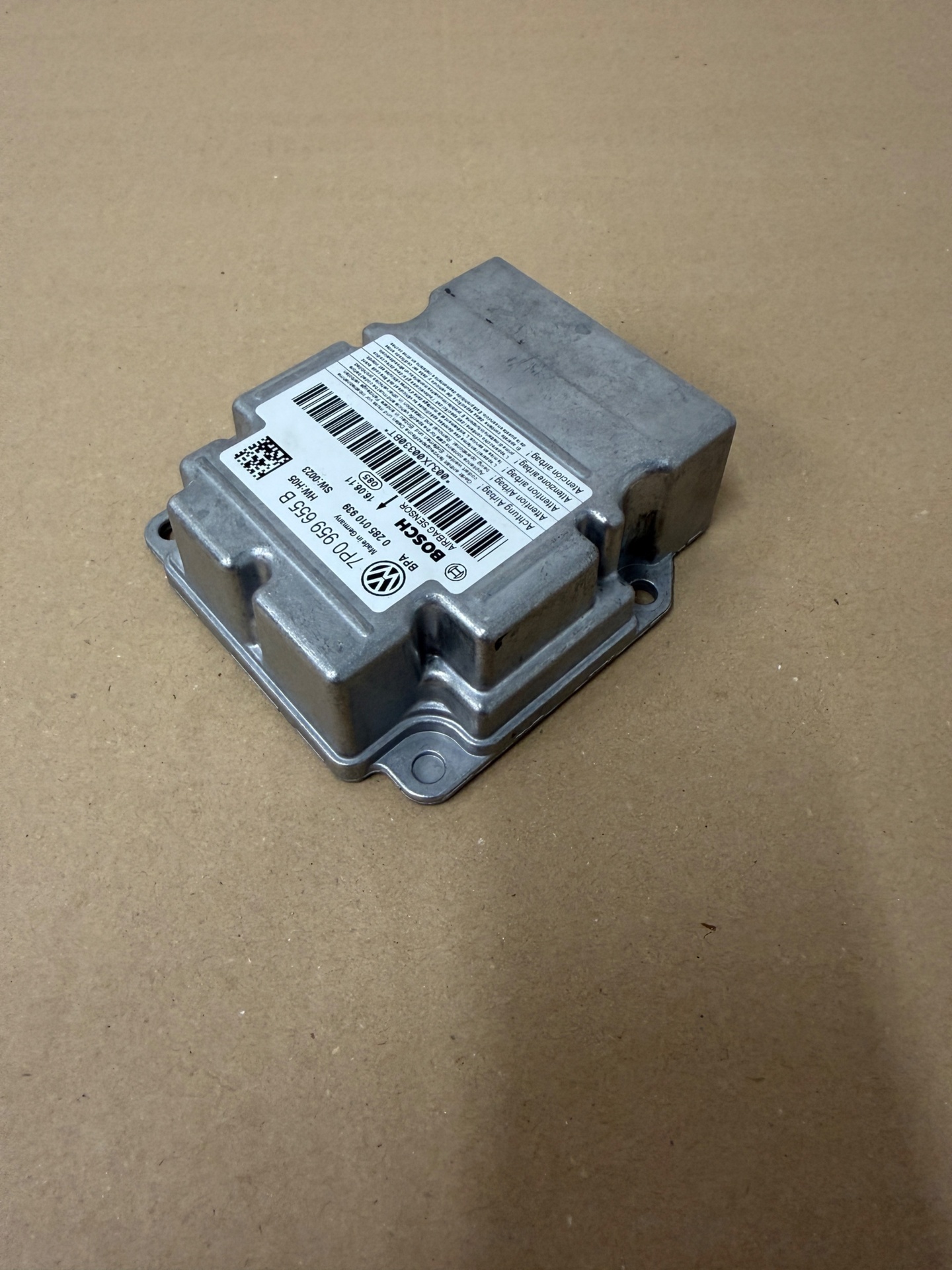 Unidad de control de airbag Vw Touareg 7P0959655B - Foto 5 26093012203 unidad de control de airbag vw touareg 7p0959655b #5 - SKU: 26093012203