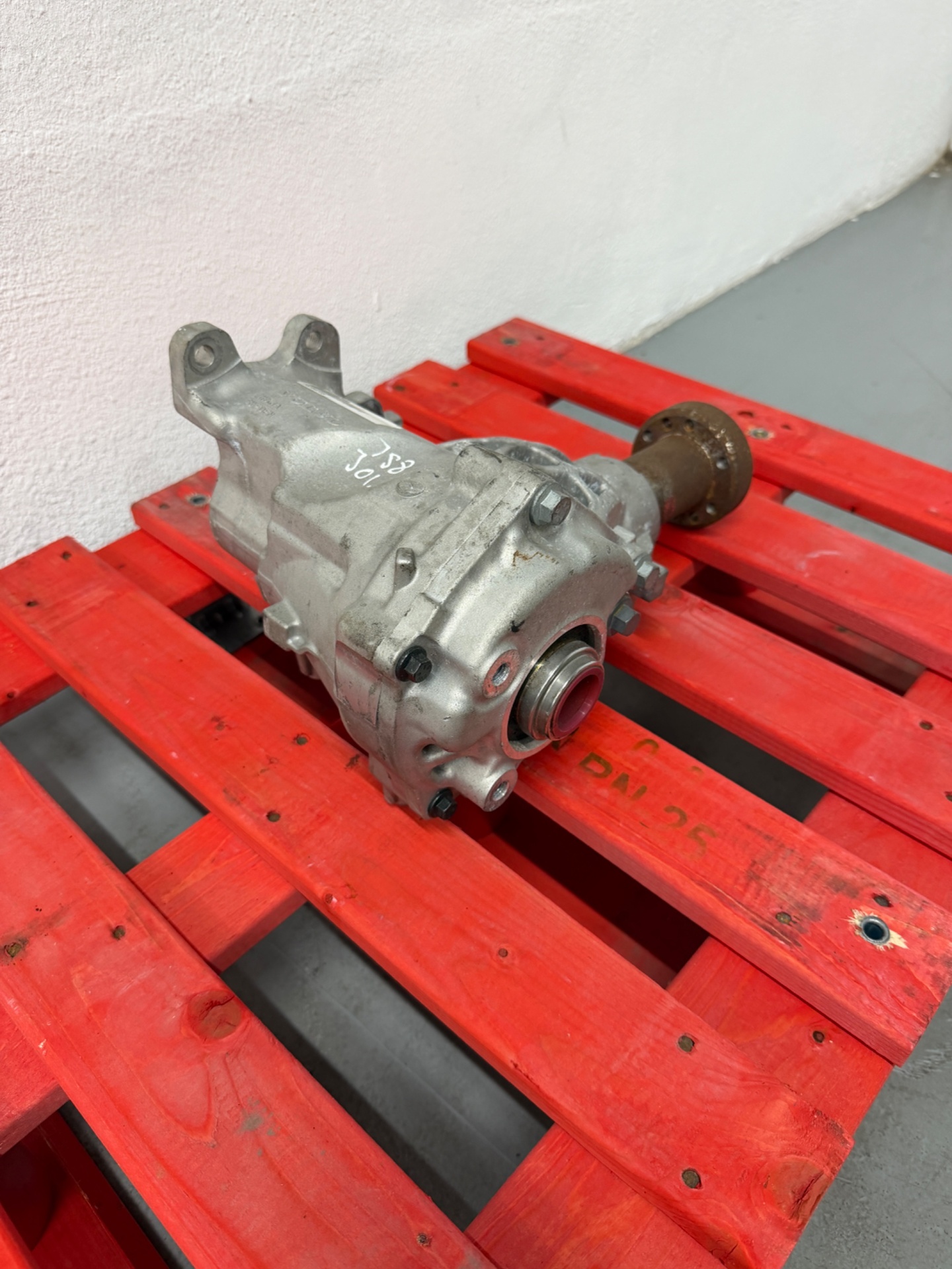 Diferencial delantero Volvo XC40 31492988 - Foto 3 26093012205 diferencial delantero volvo xc40 31492988 #3 - SKU: 26093012205