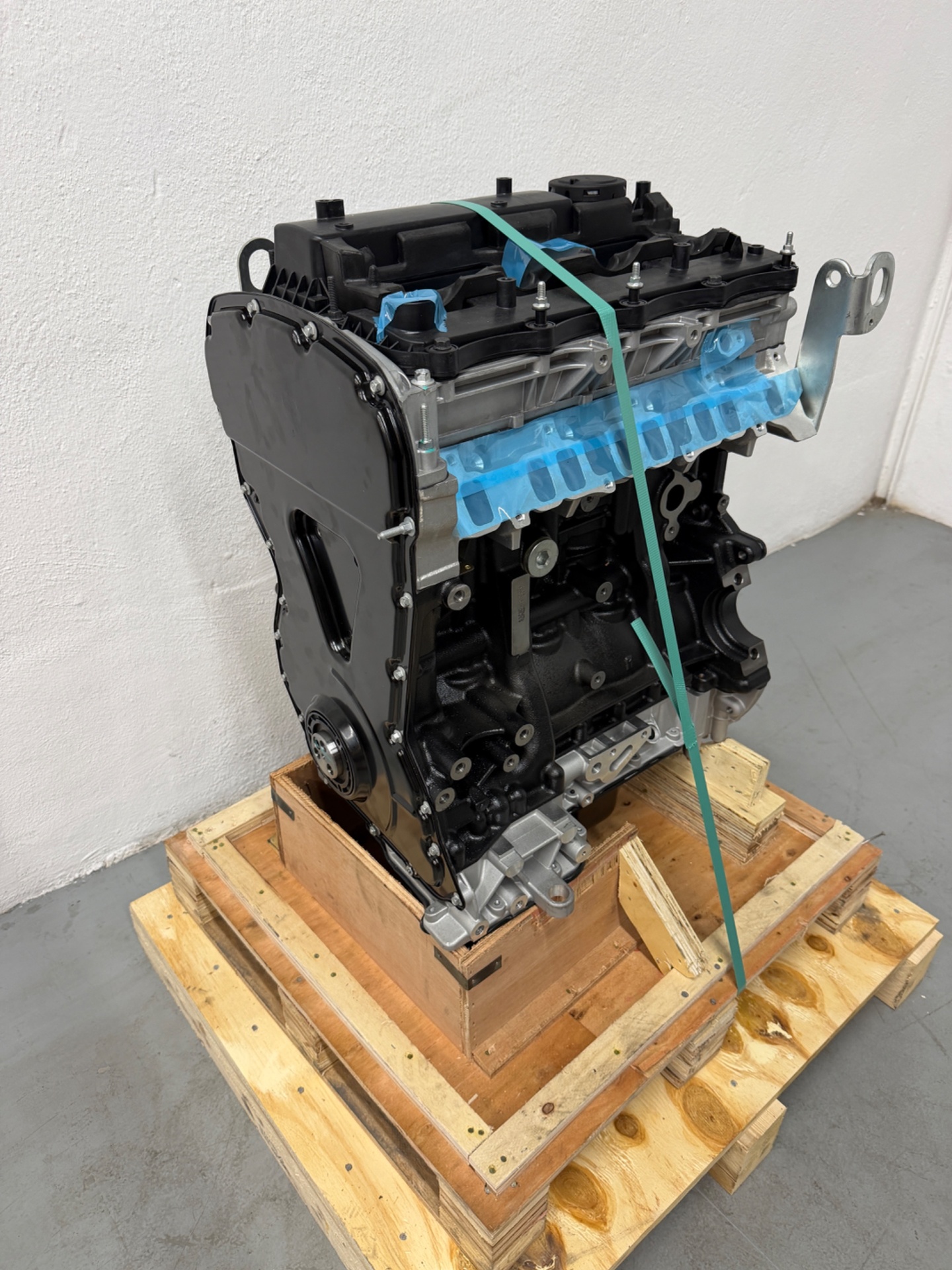 Motor Ford Transit 2.2 TDCi 2011-2019 - Foto 2 26093012208 motor ford transit 2 2 tdci 2011 2019 #2 - SKU: 26093012208