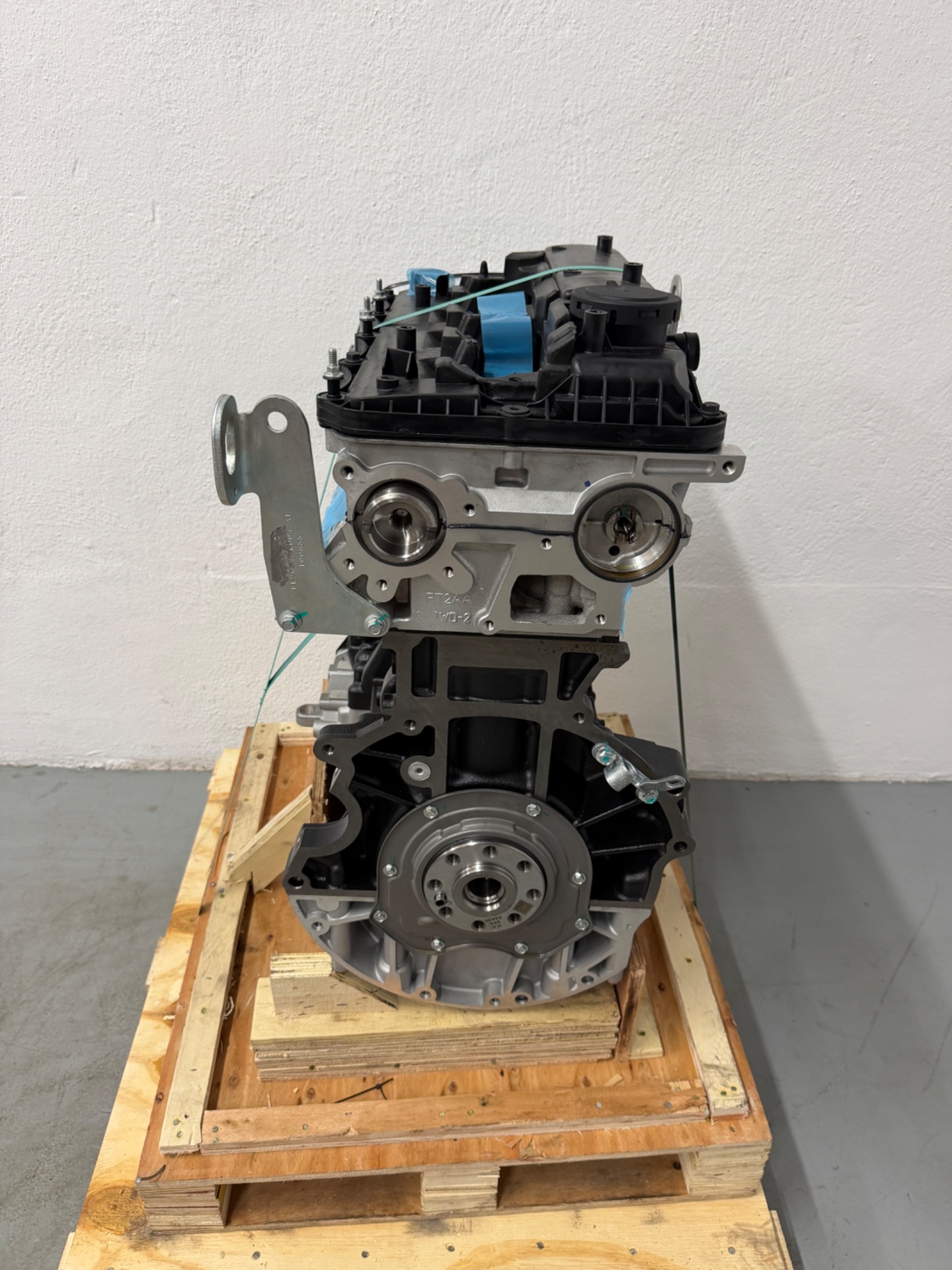Motor Ford Transit 2.2 TDCi 2011-2019 - Foto 4 26093012208 motor ford transit 2 2 tdci 2011 2019 #4 - SKU: 26093012208